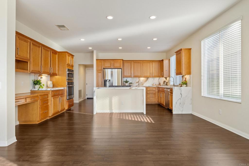2152 Rocky Point Way