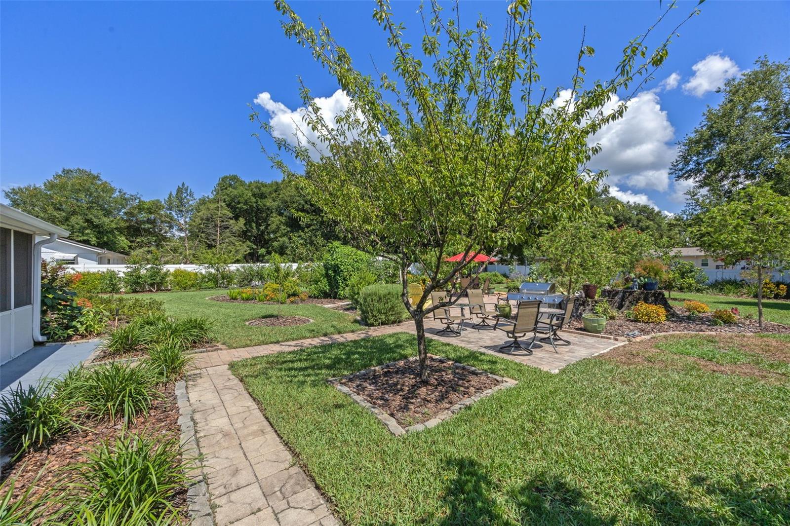 42 SMYRNA DR