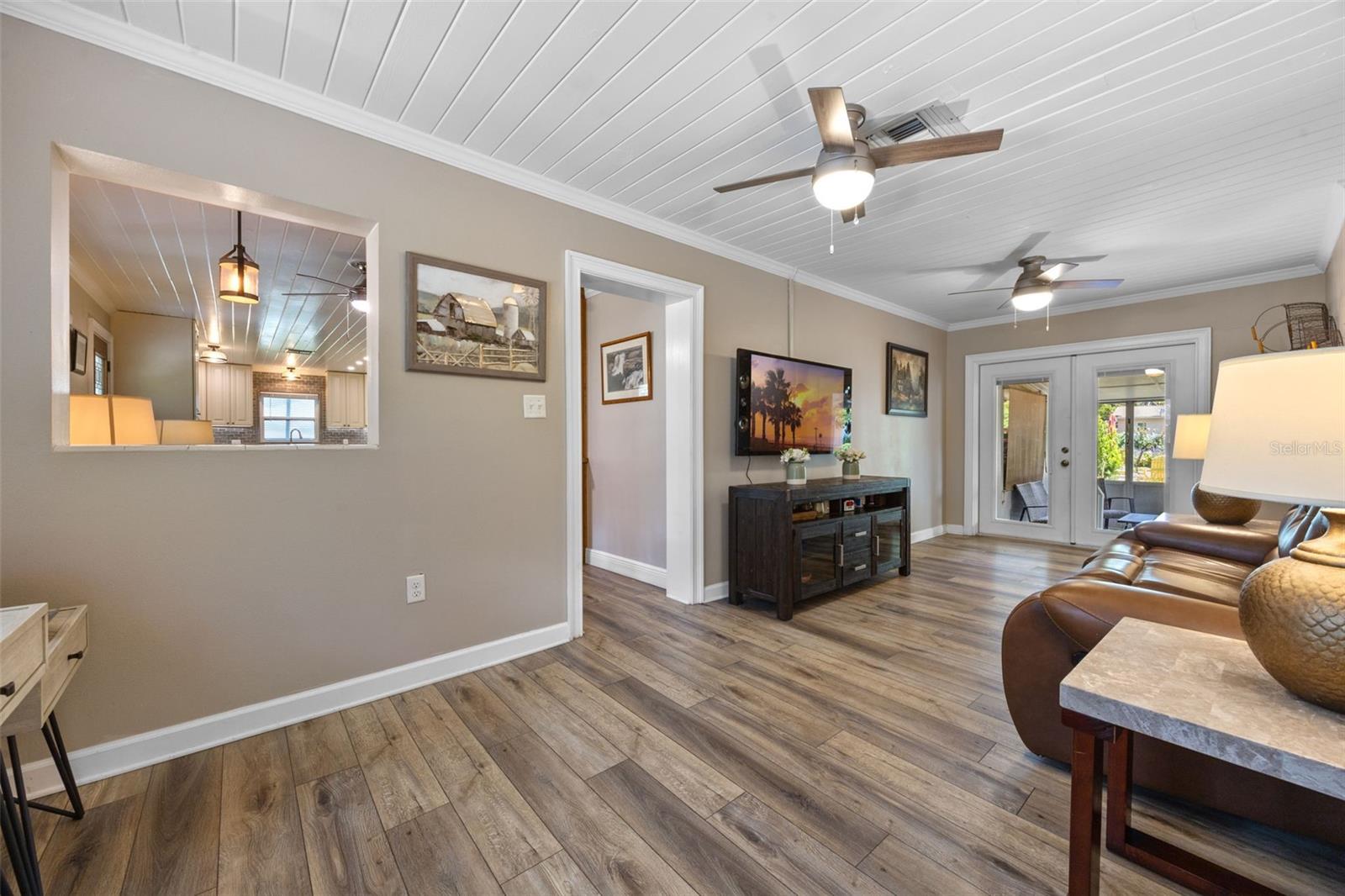 42 SMYRNA DR