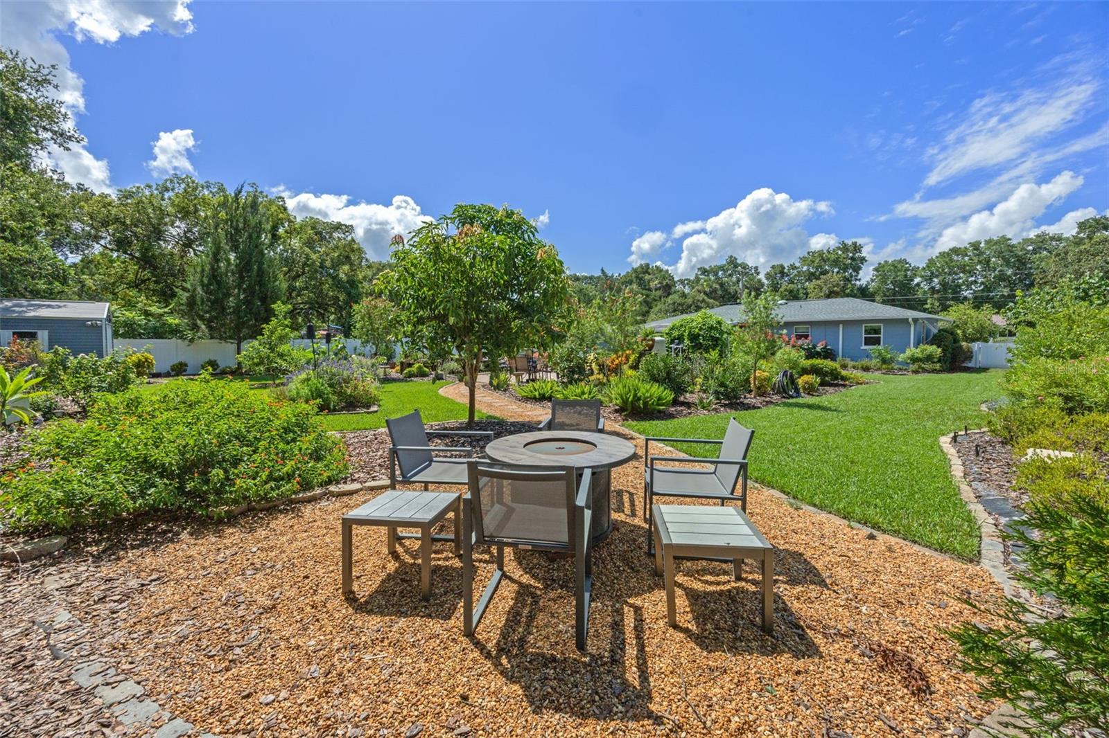 42 SMYRNA DR