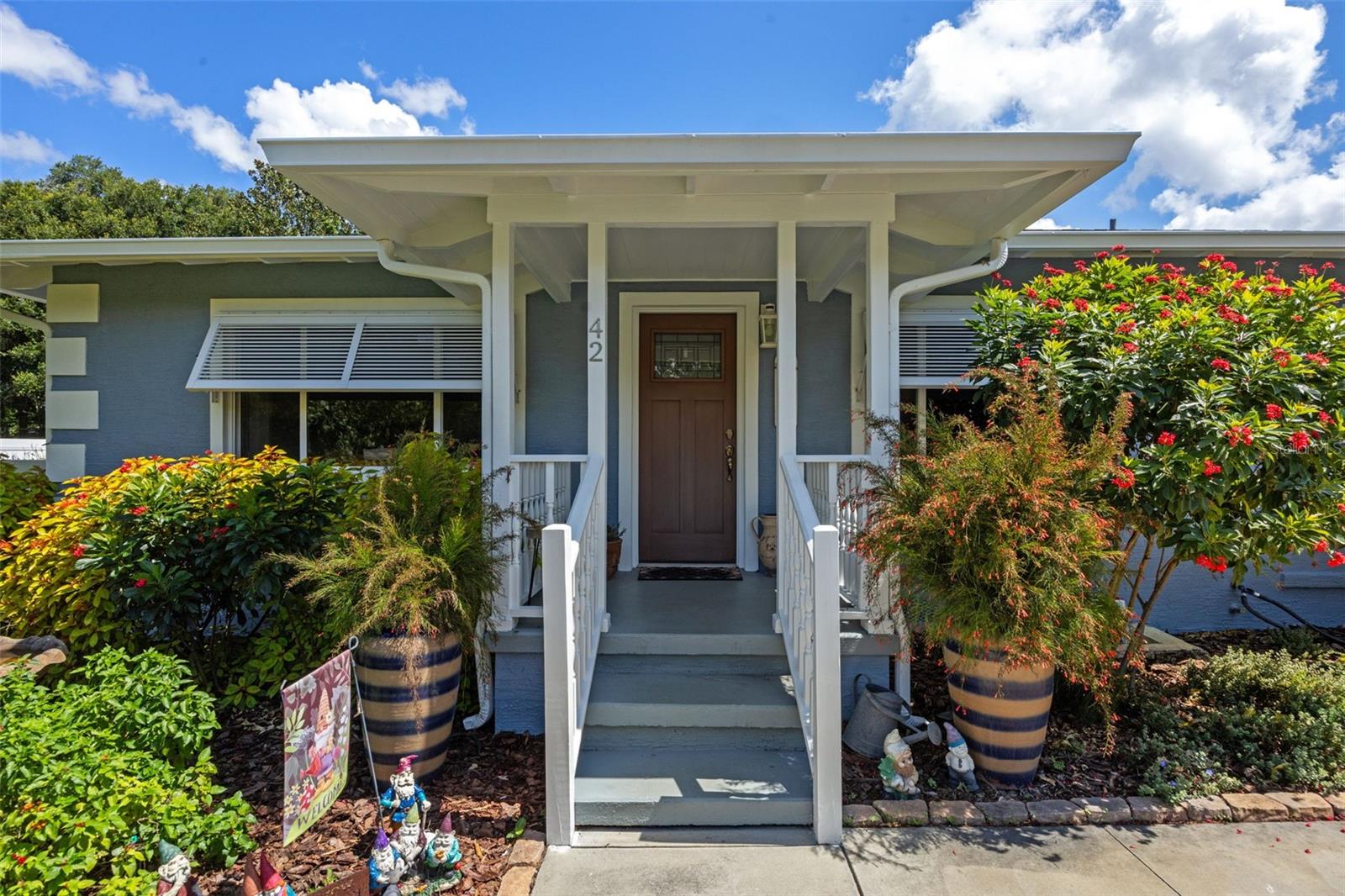 42 SMYRNA DR
