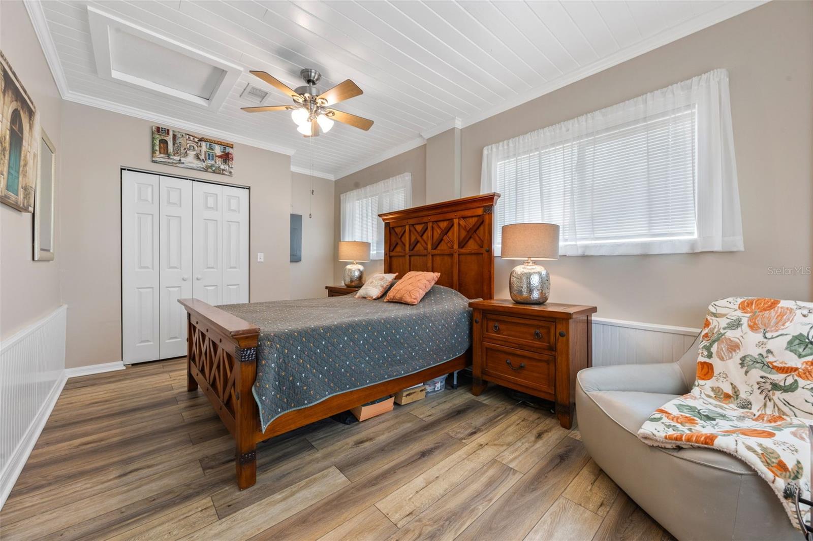 42 SMYRNA DR