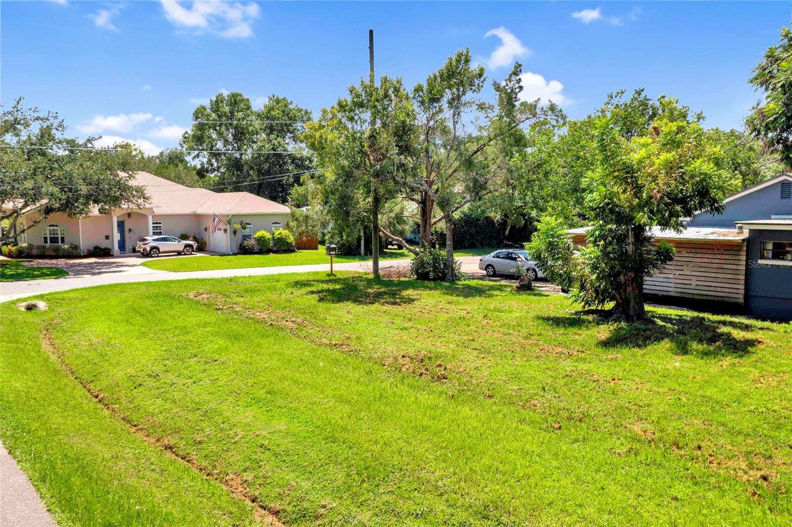 301 NIBLICK WAY
