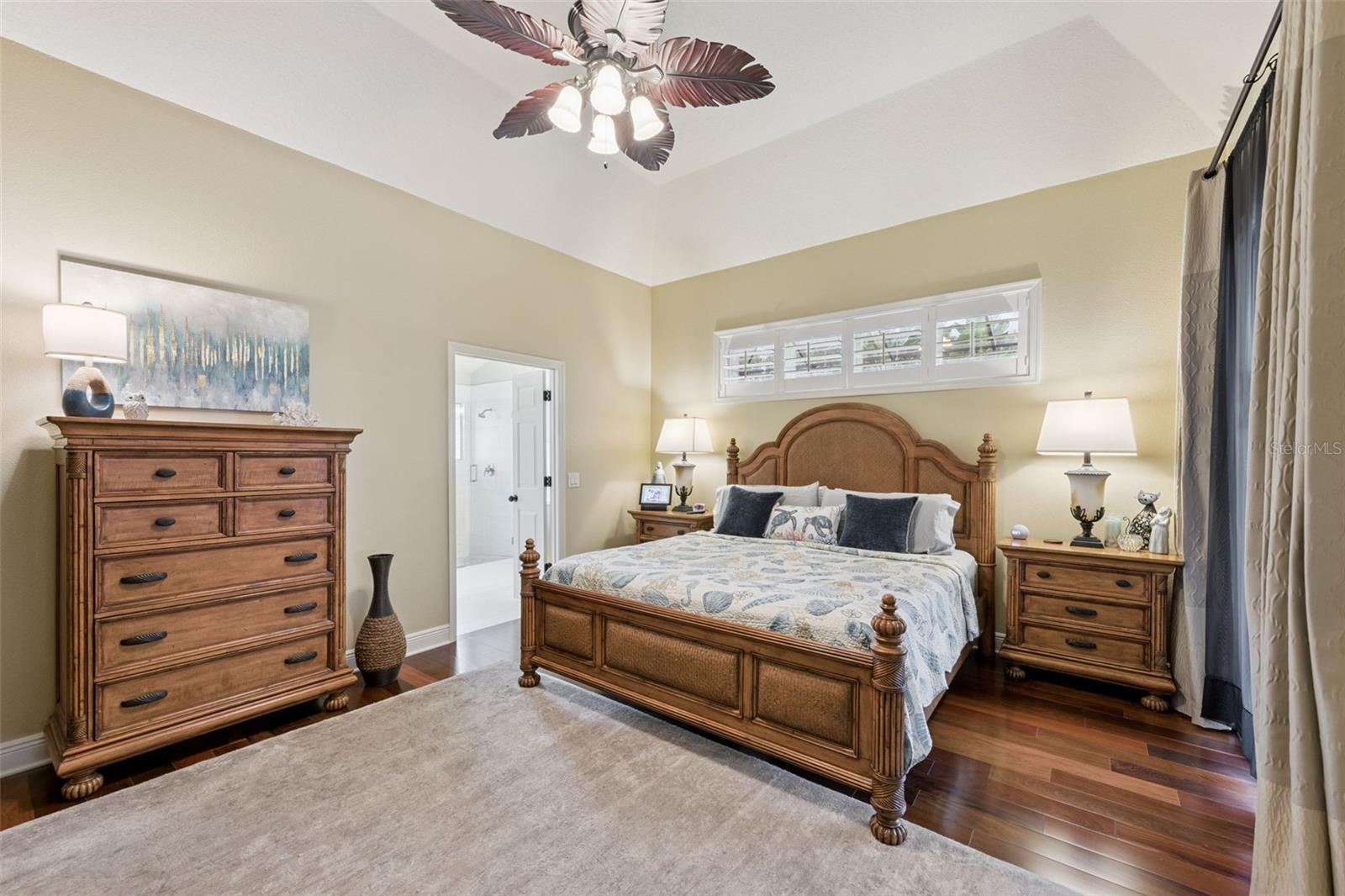 236 HAZELTINE DR