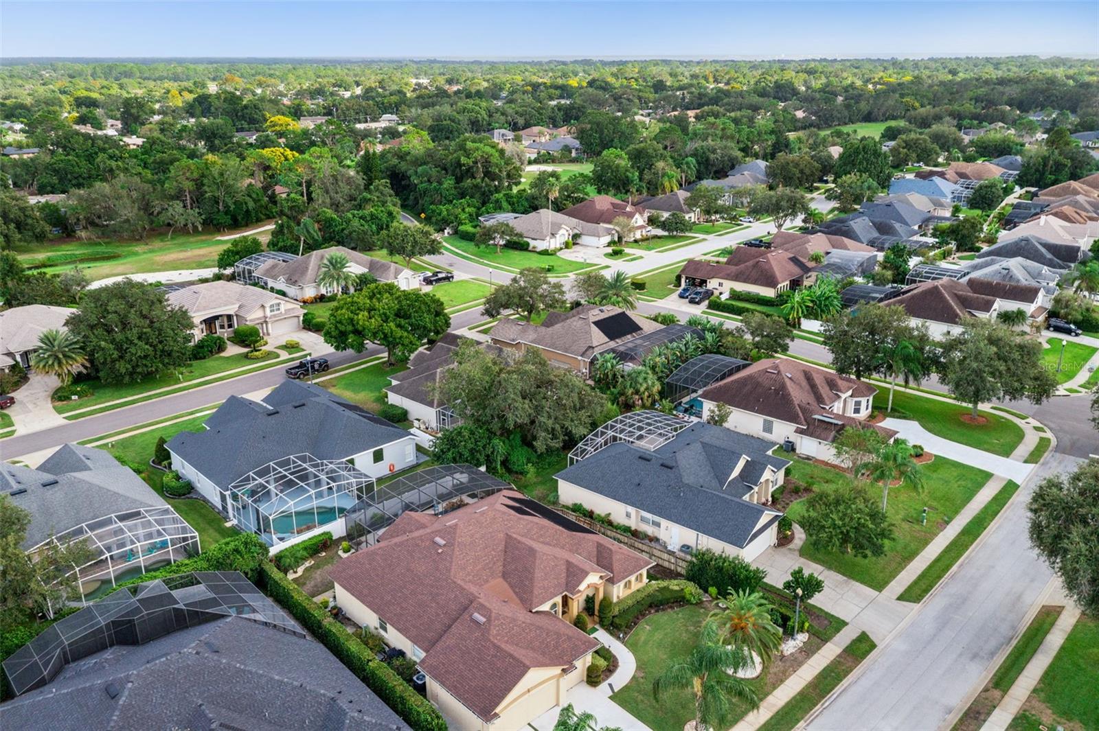 236 HAZELTINE DR