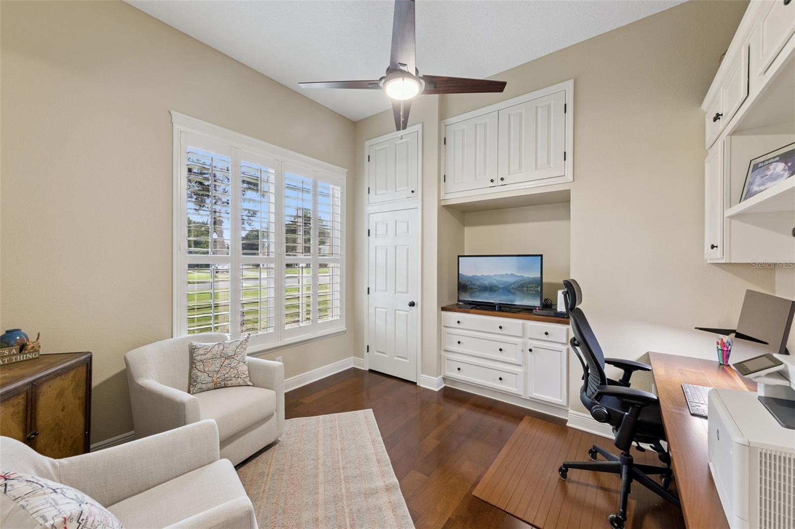 236 HAZELTINE DR