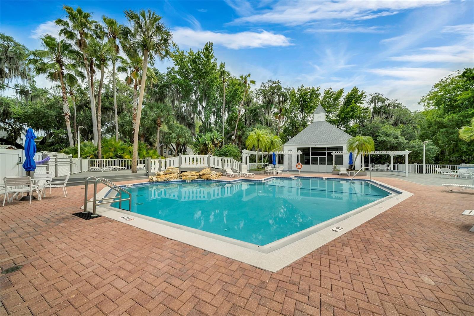 295 MARSH LANDING CIR #30