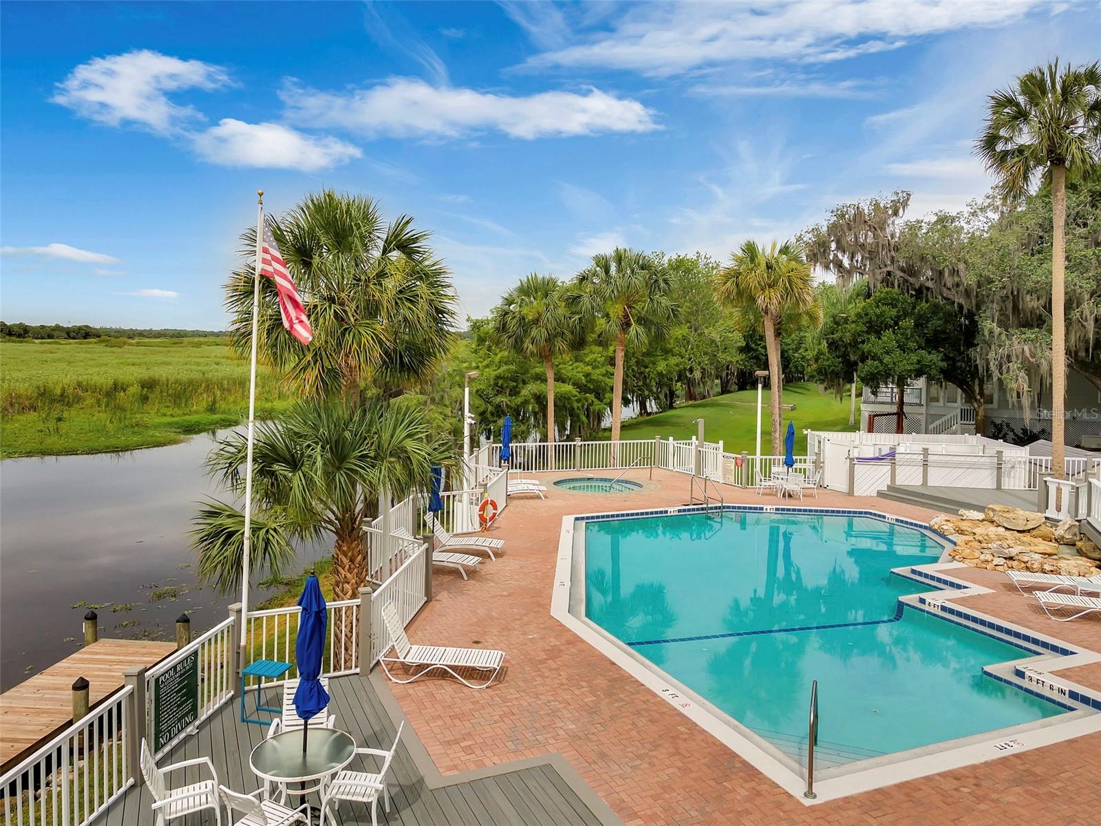 295 MARSH LANDING CIR #30