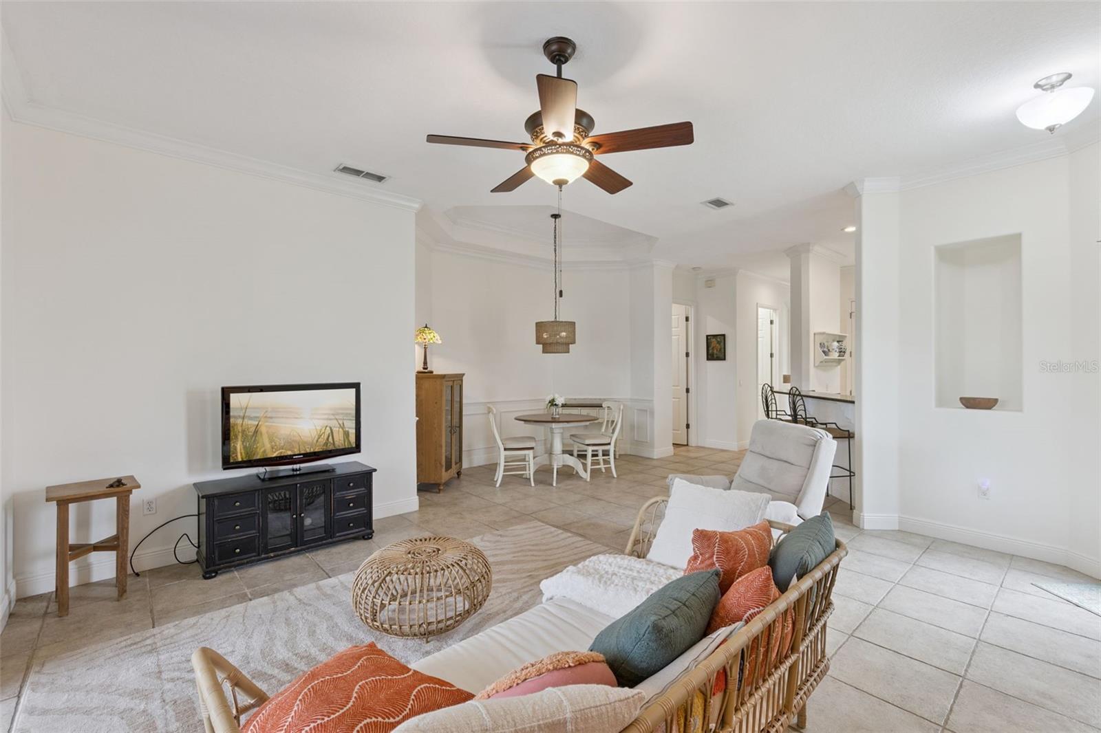 134 LOWER LAKE CT