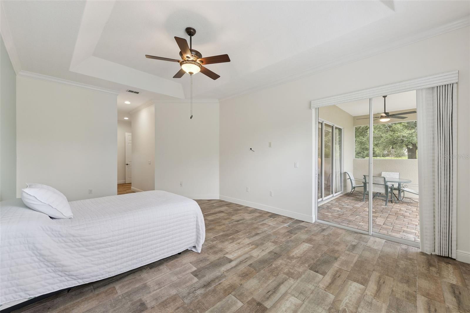 134 LOWER LAKE CT