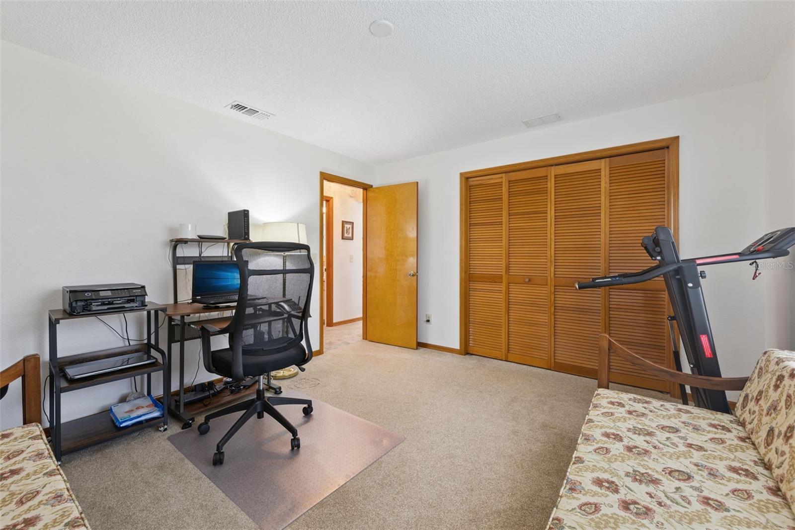 34 JASMINE DR
