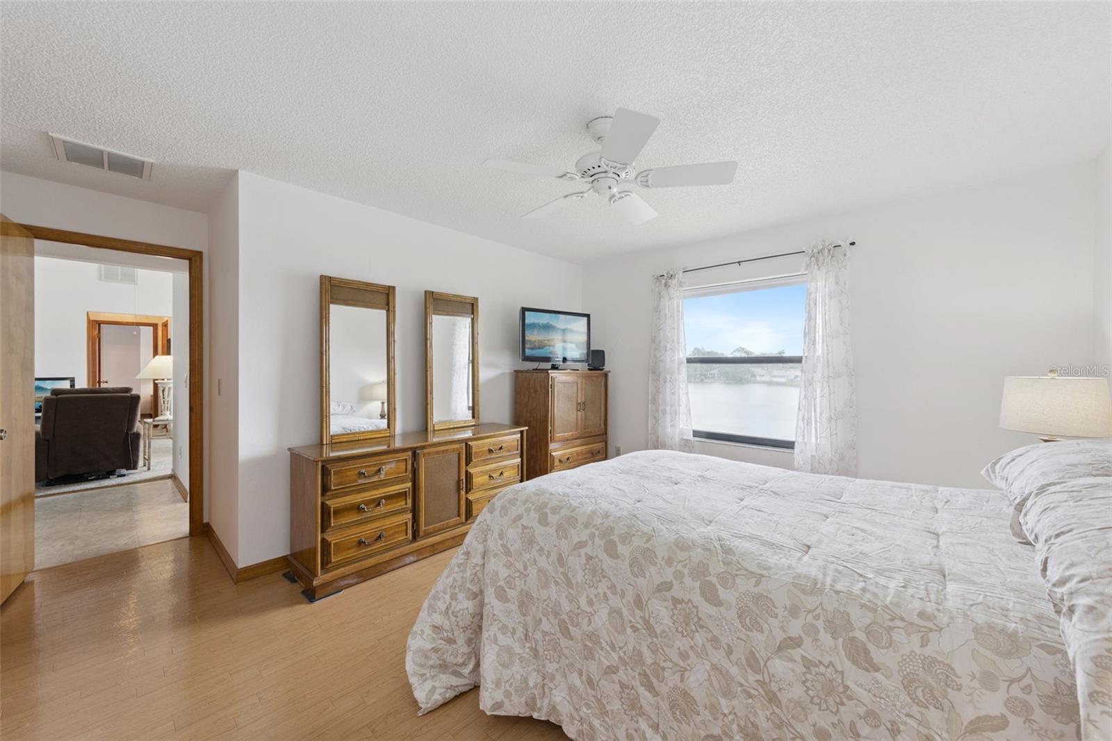 34 JASMINE DR