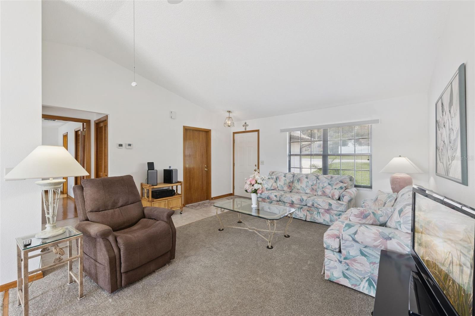 34 JASMINE DR