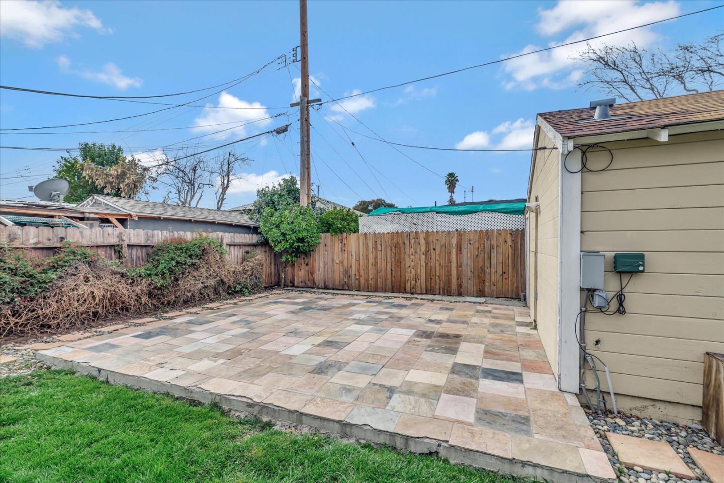 2622 Painted Rock DR