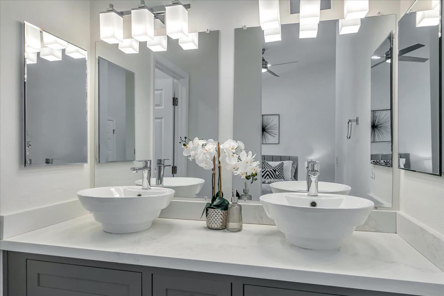 5736 Camden Village CT