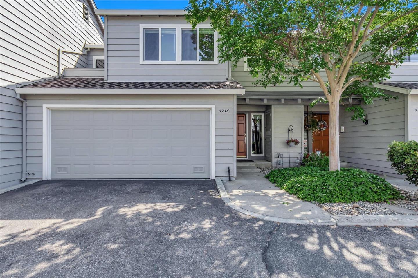 5736 Camden Village CT