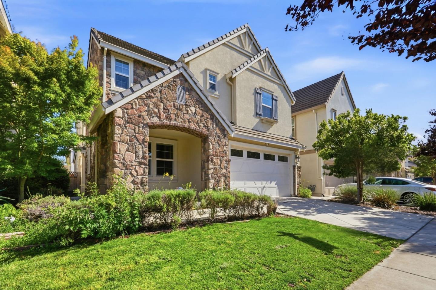 154 Sandpiper Way