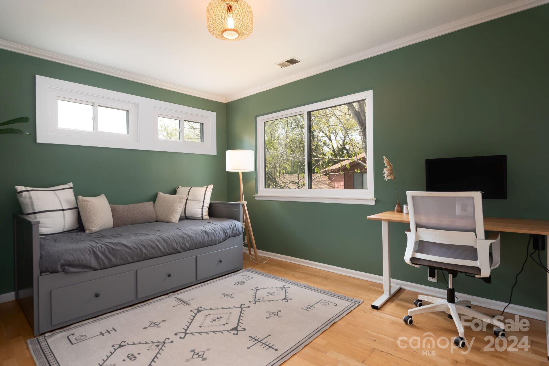 1524 Larochelle Lane