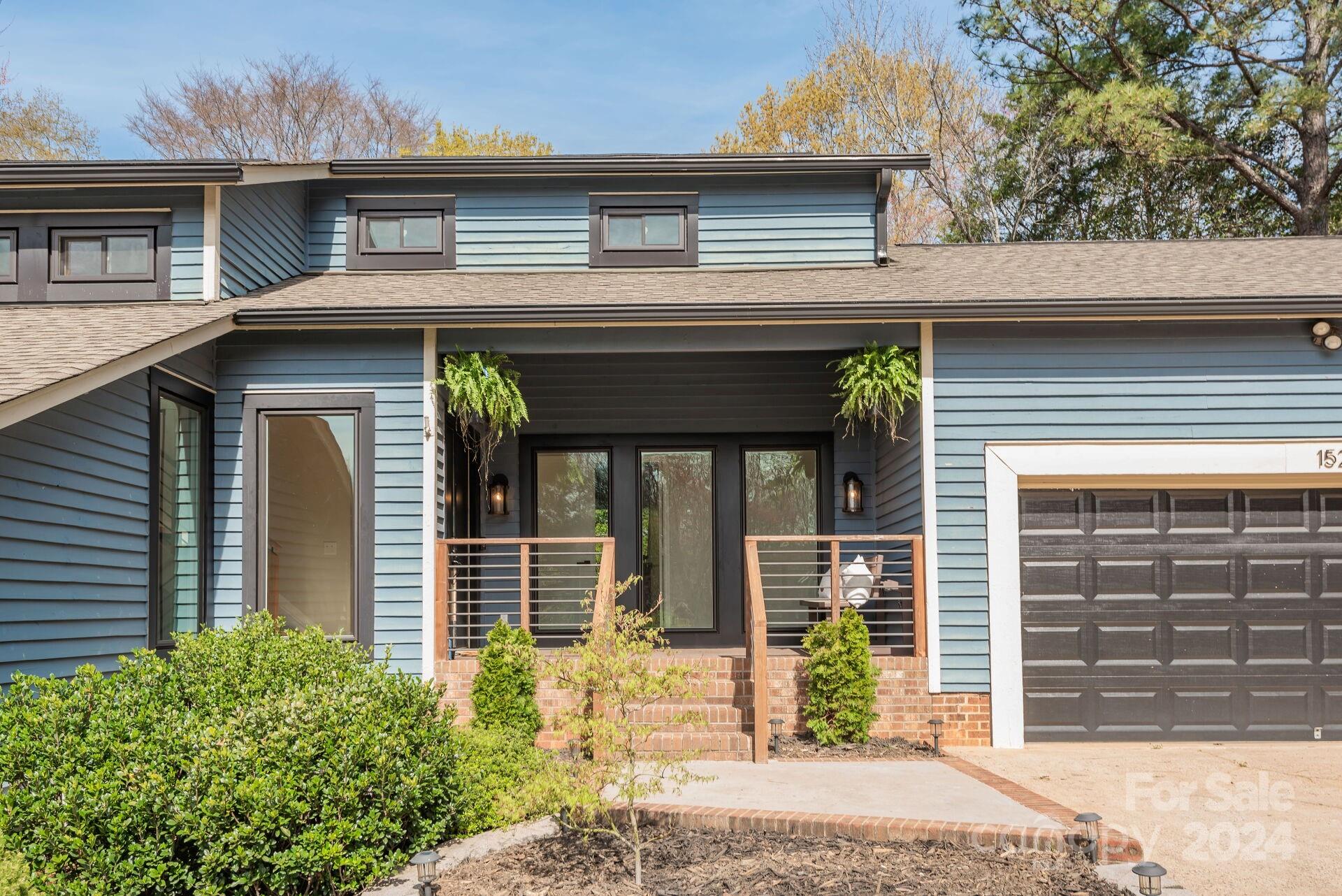1524 Larochelle Lane