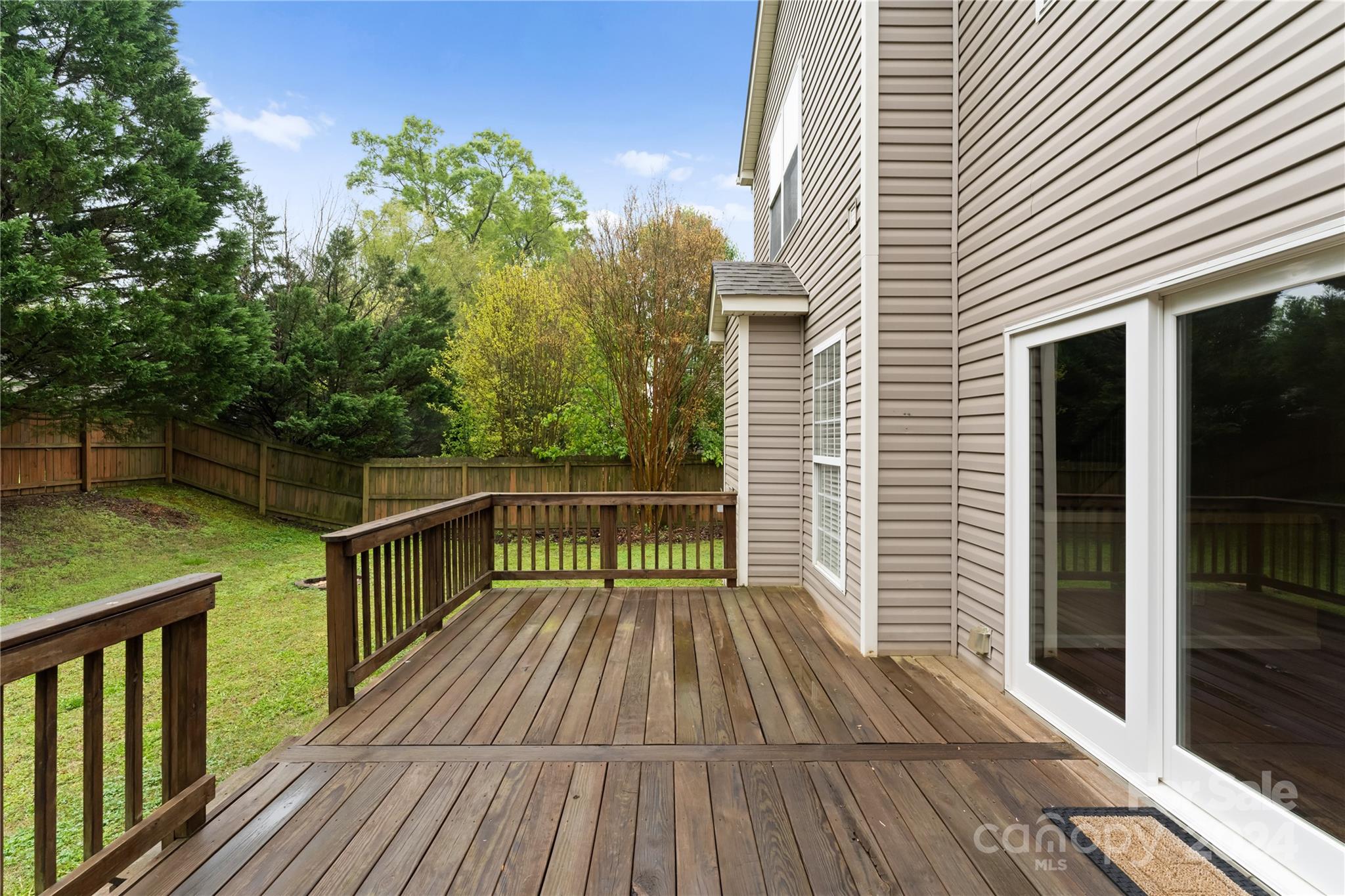 907 Laurel Meadow Drive