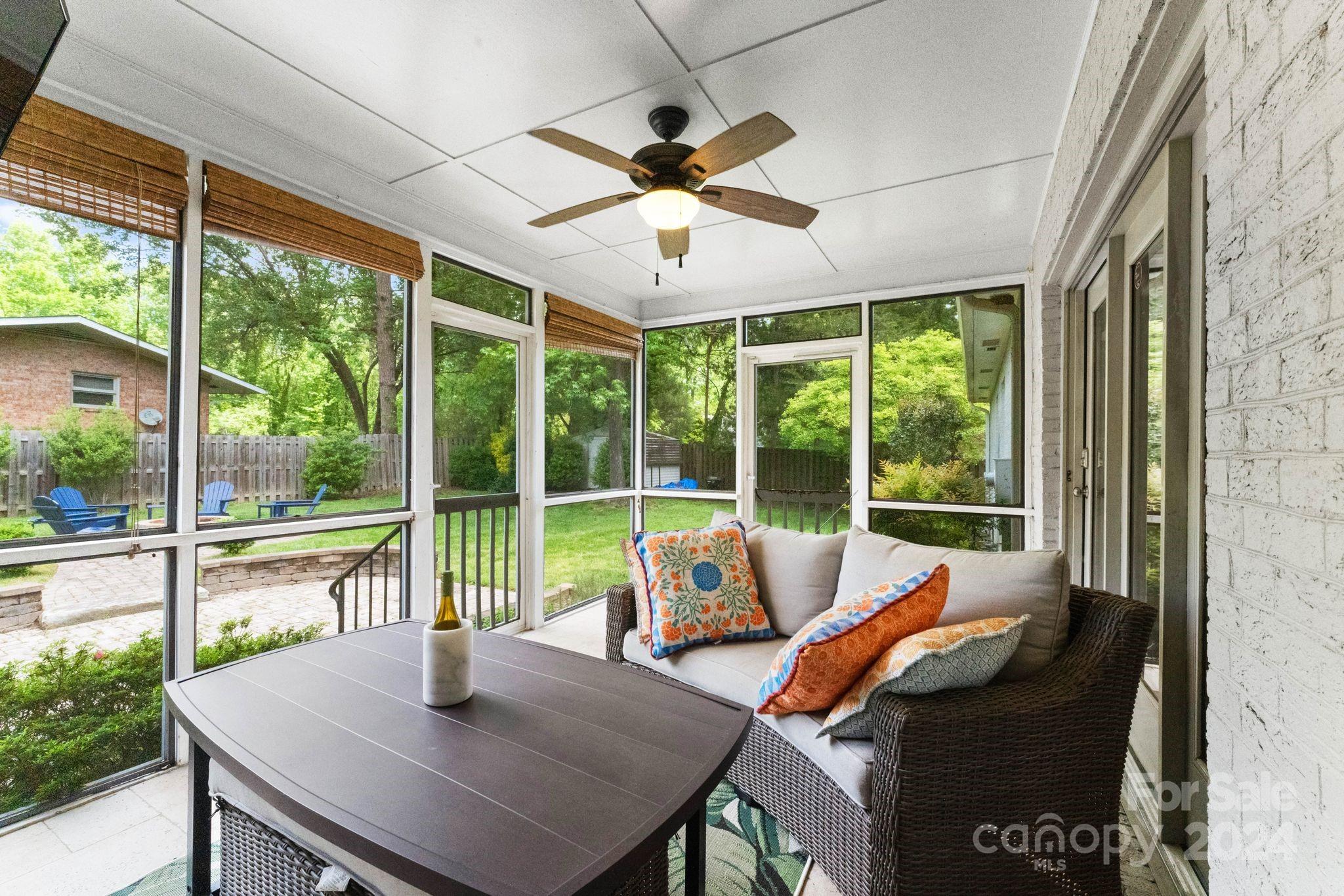 1322 Erinshire Road