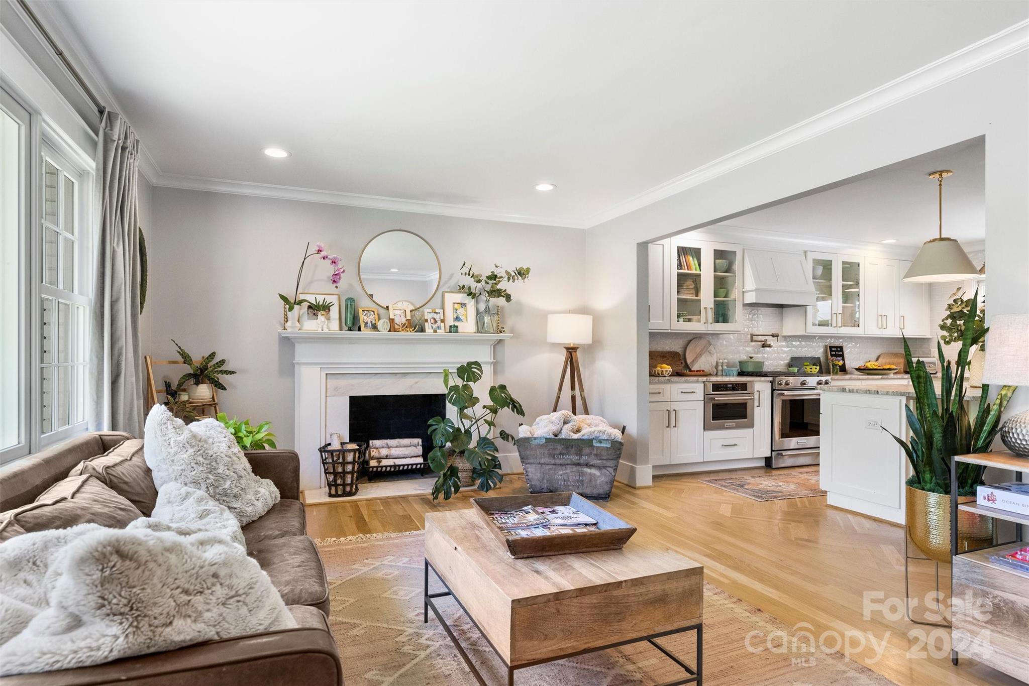 940 Heather Lane