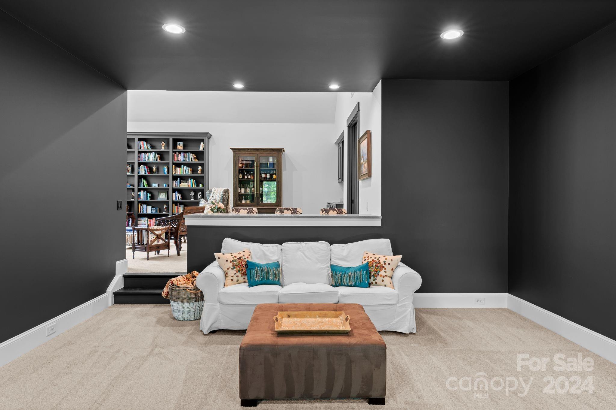 3015 Maple Way Drive