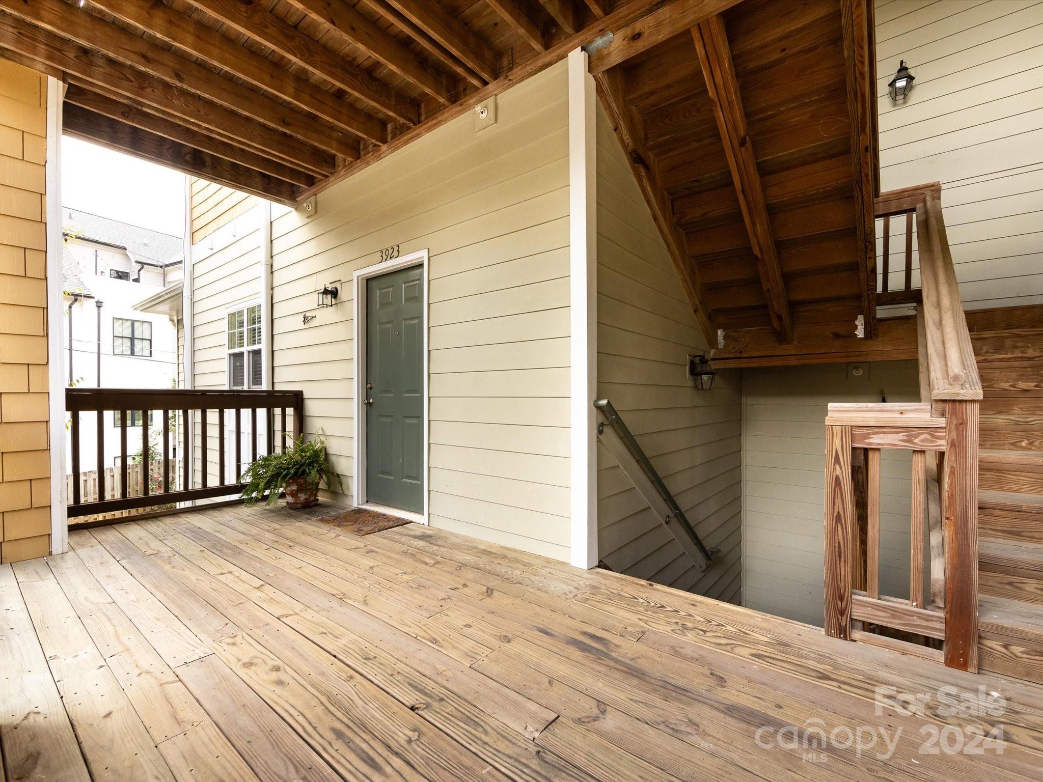 3923 Arbor Lane