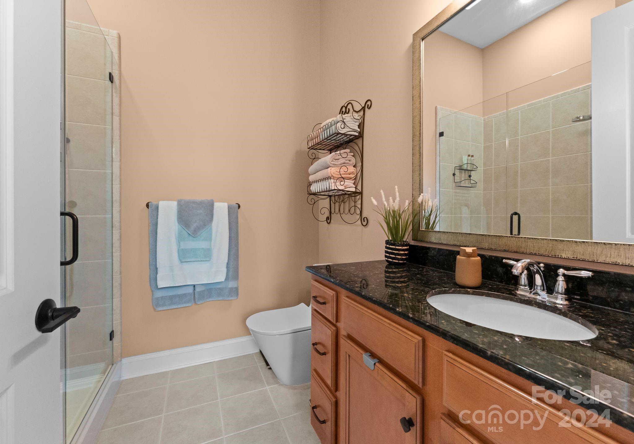 2810 Selwyn Avenue Unit: 422