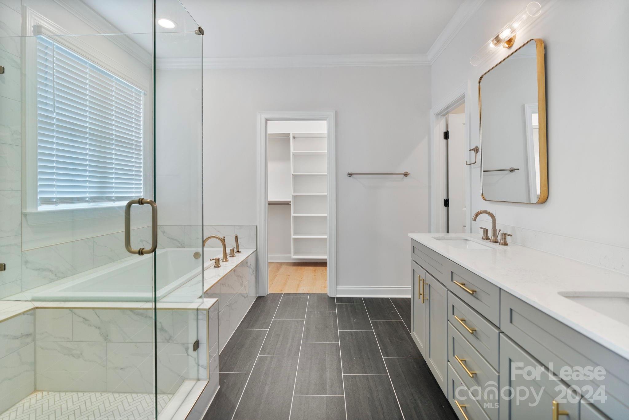 3004 Fairview Townes Court