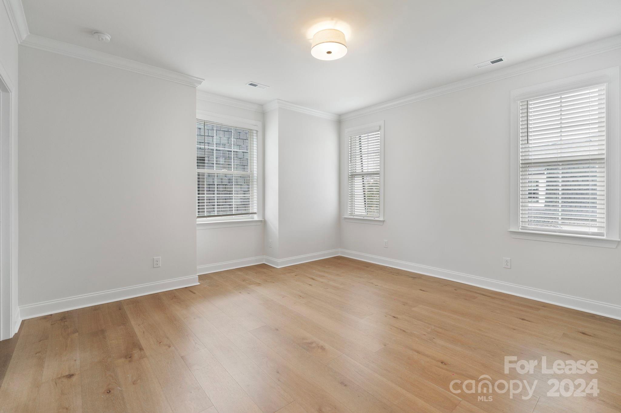 3004 Fairview Townes Court