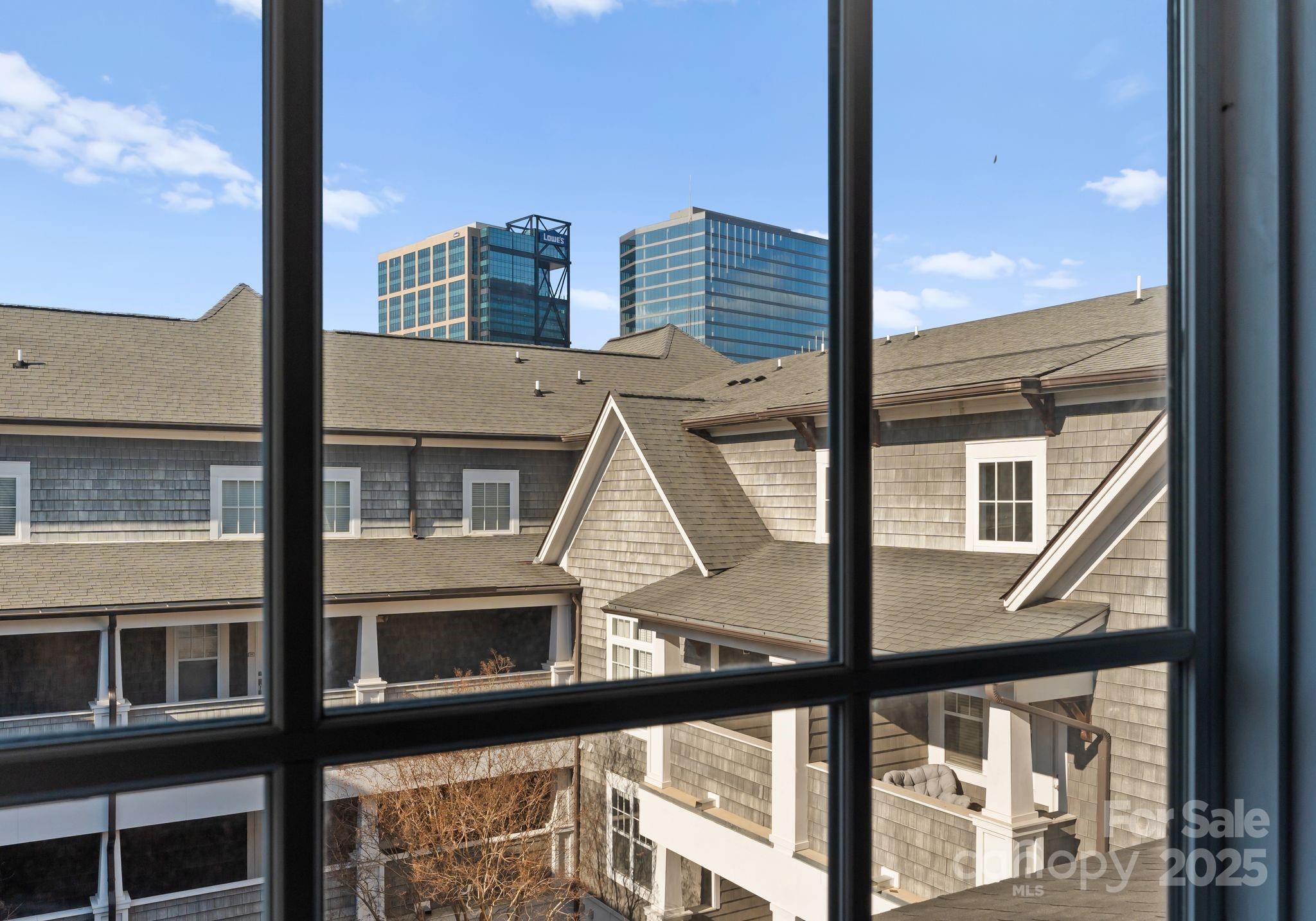 301 E Tremont Avenue Unit: 313