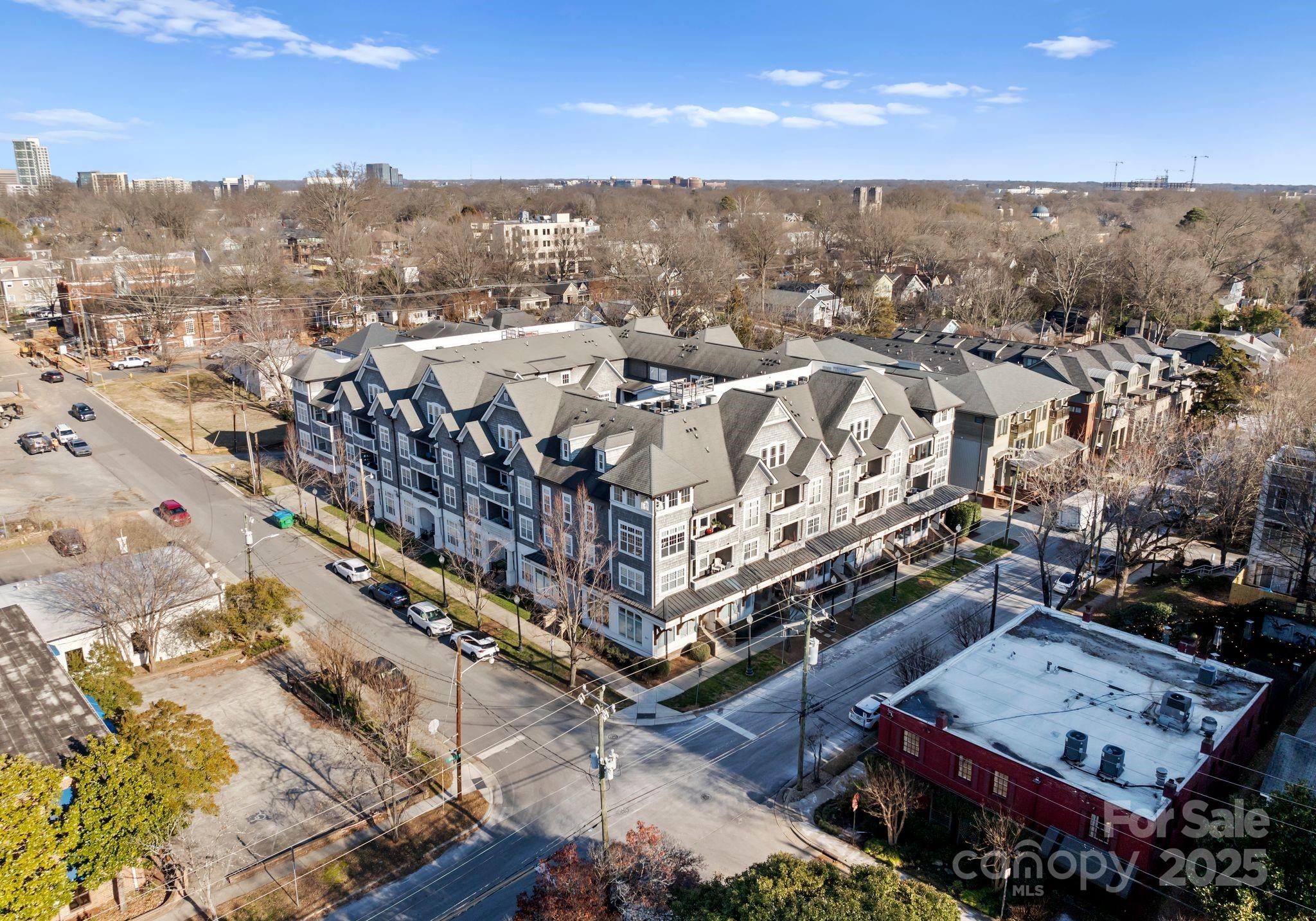 301 E Tremont Avenue Unit: 313
