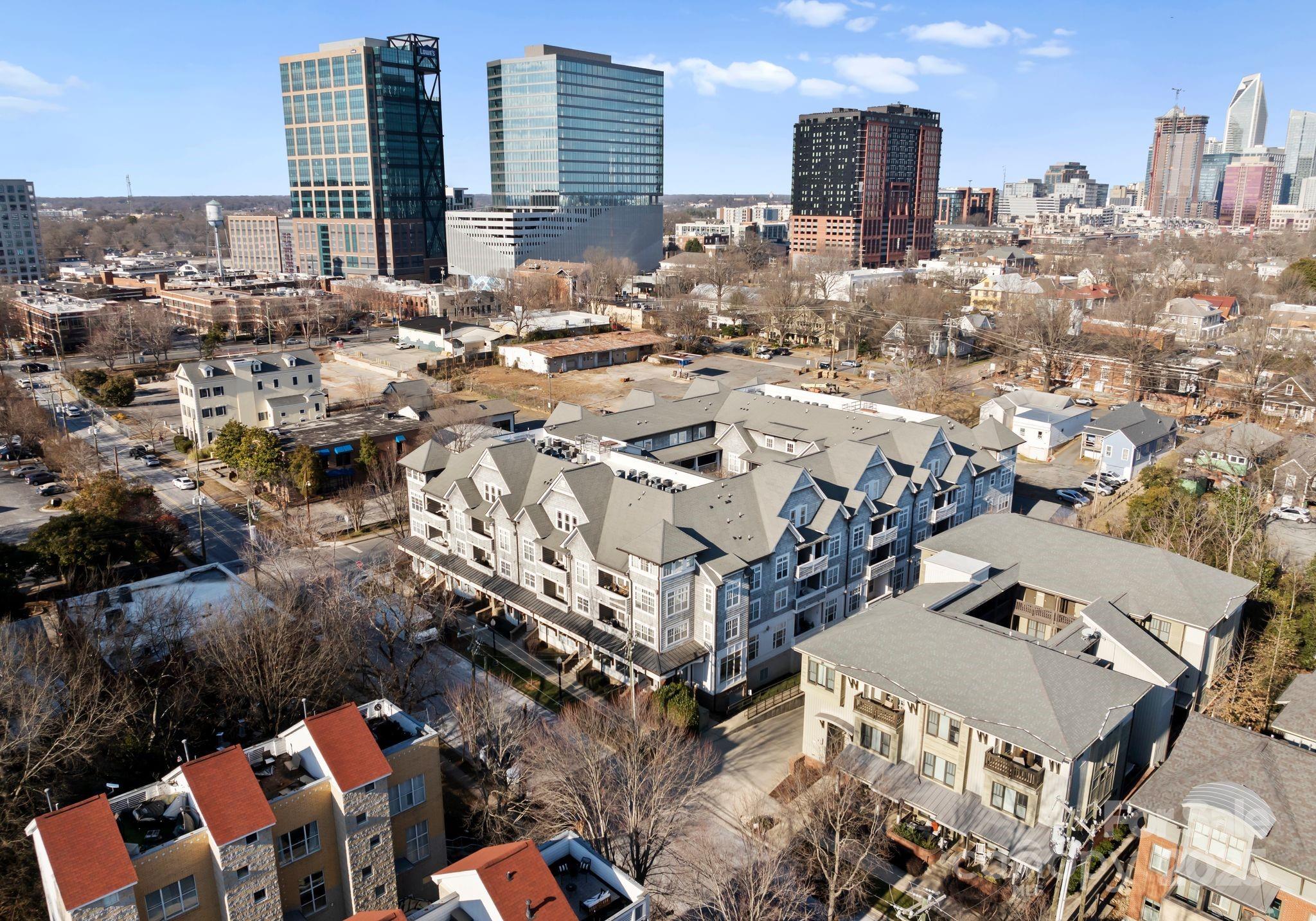 301 E Tremont Avenue Unit: 313