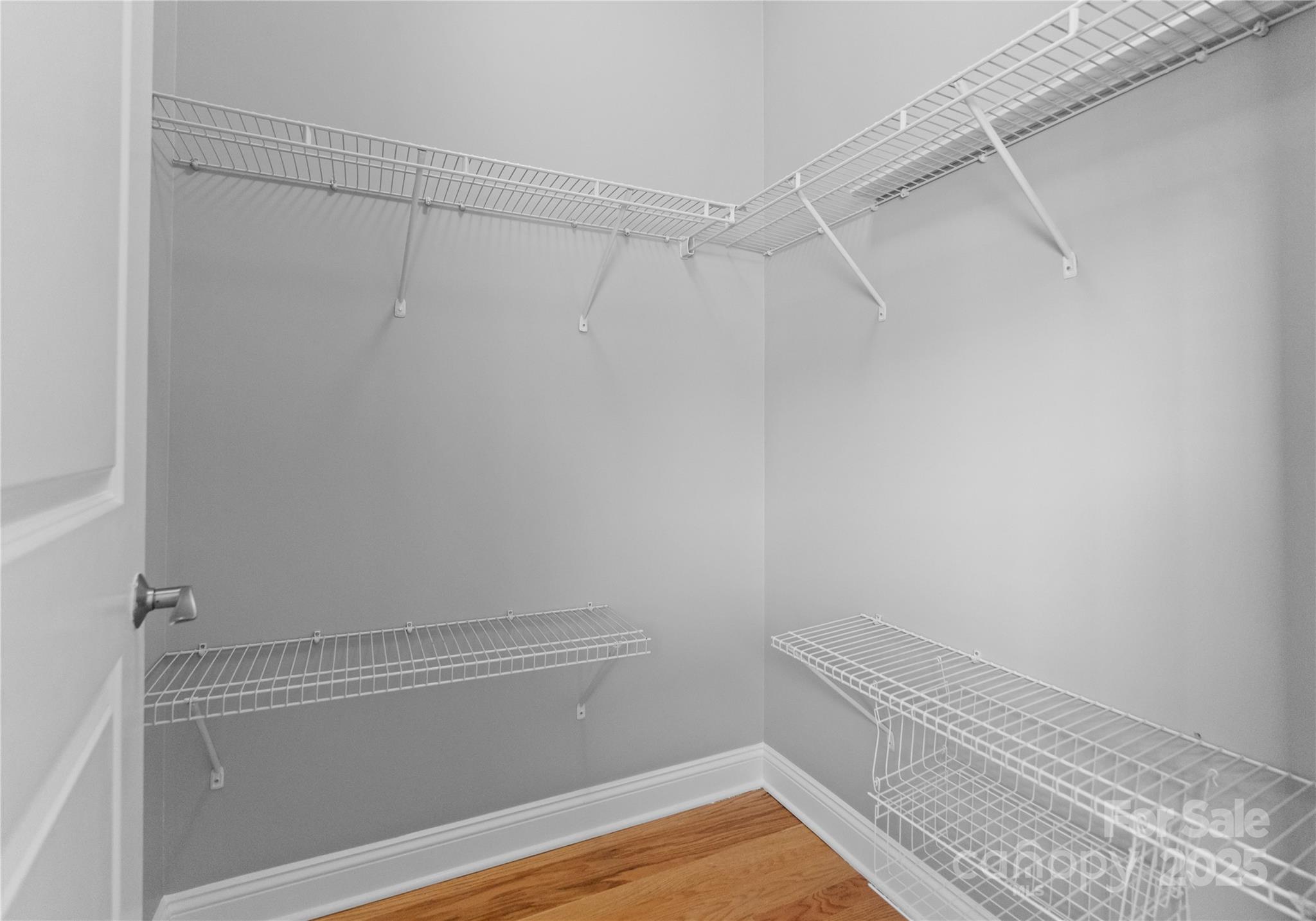 301 E Tremont Avenue Unit: 313