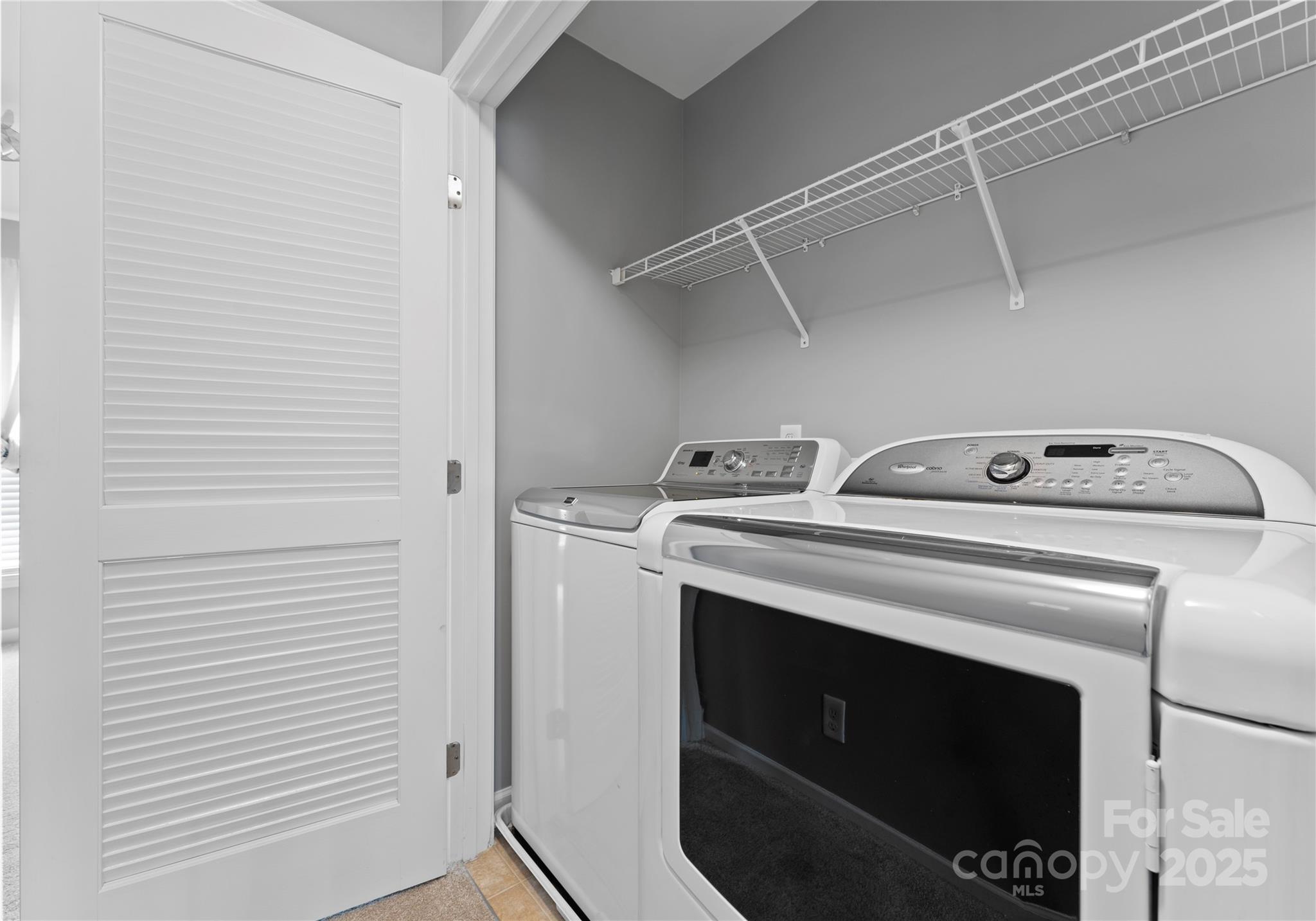 250 W Bland Street