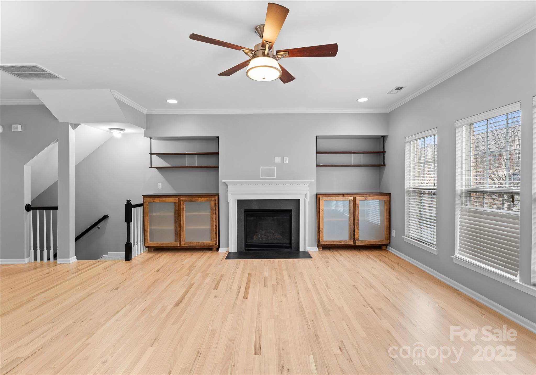 250 W Bland Street