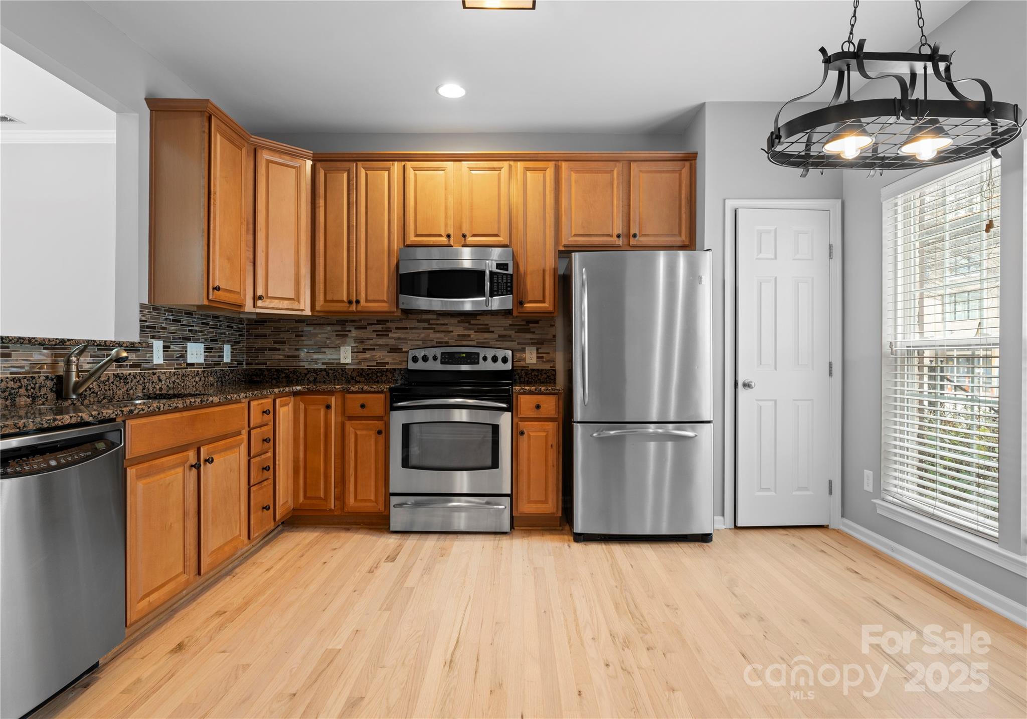 250 W Bland Street