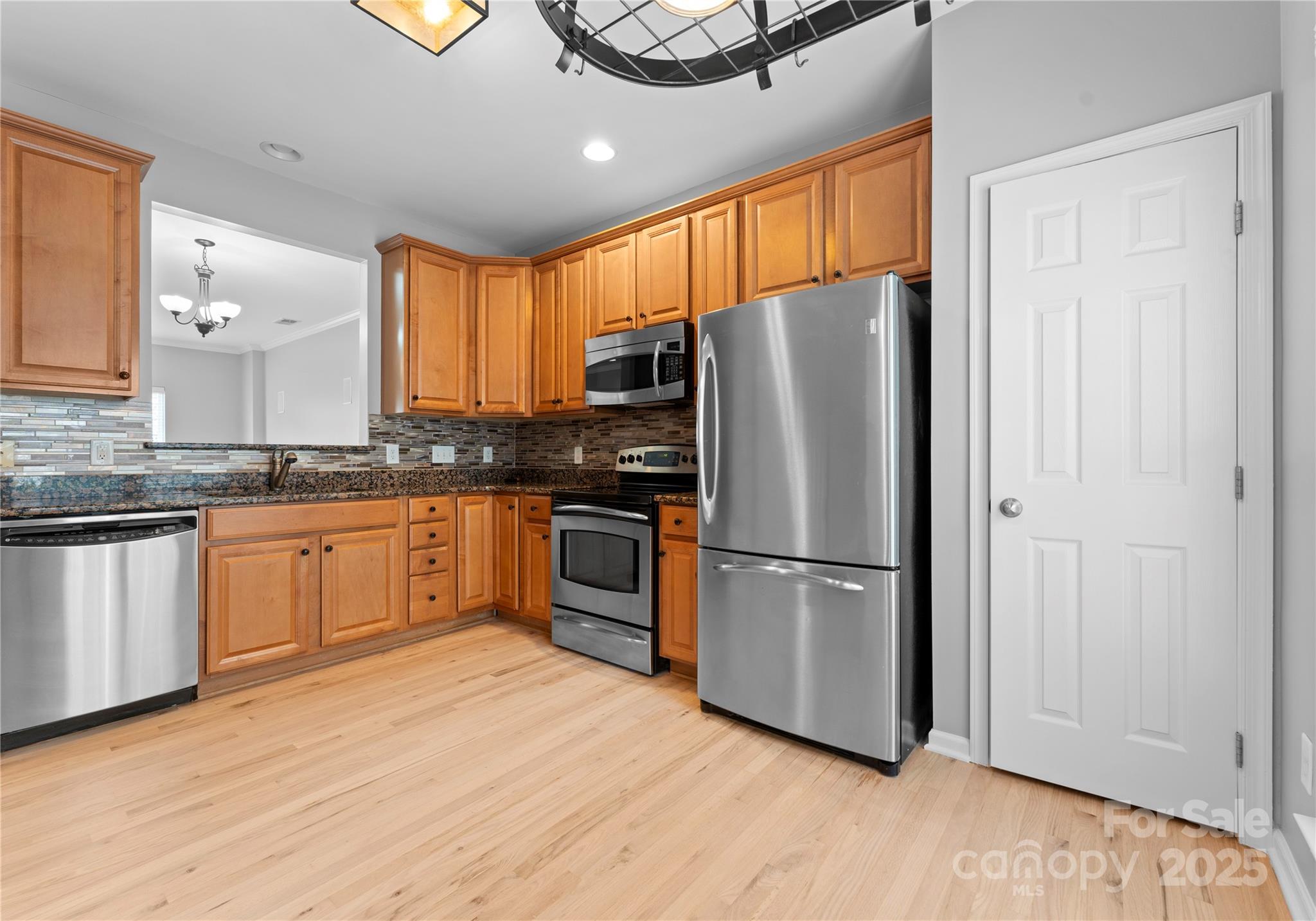 250 W Bland Street