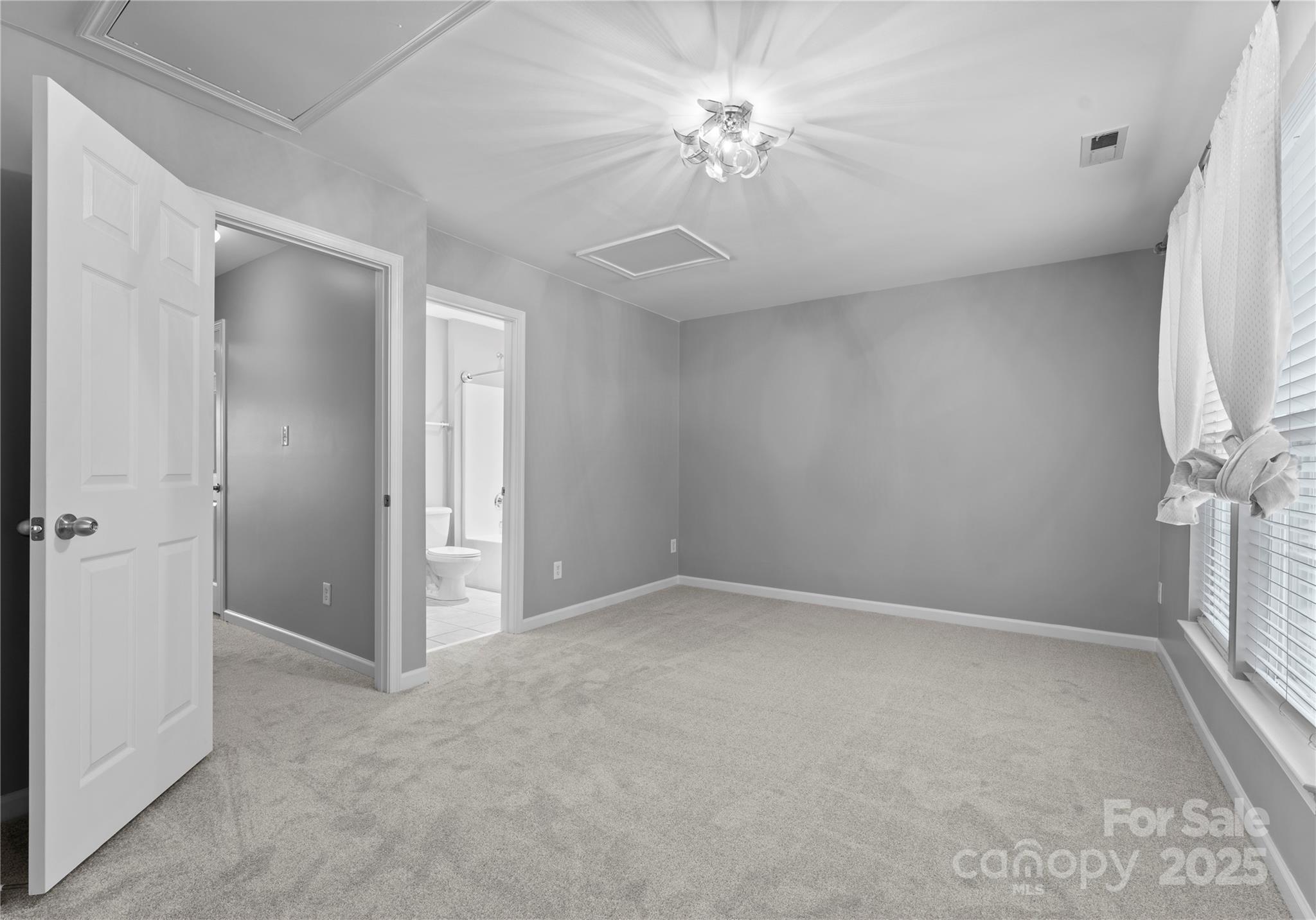 250 W Bland Street
