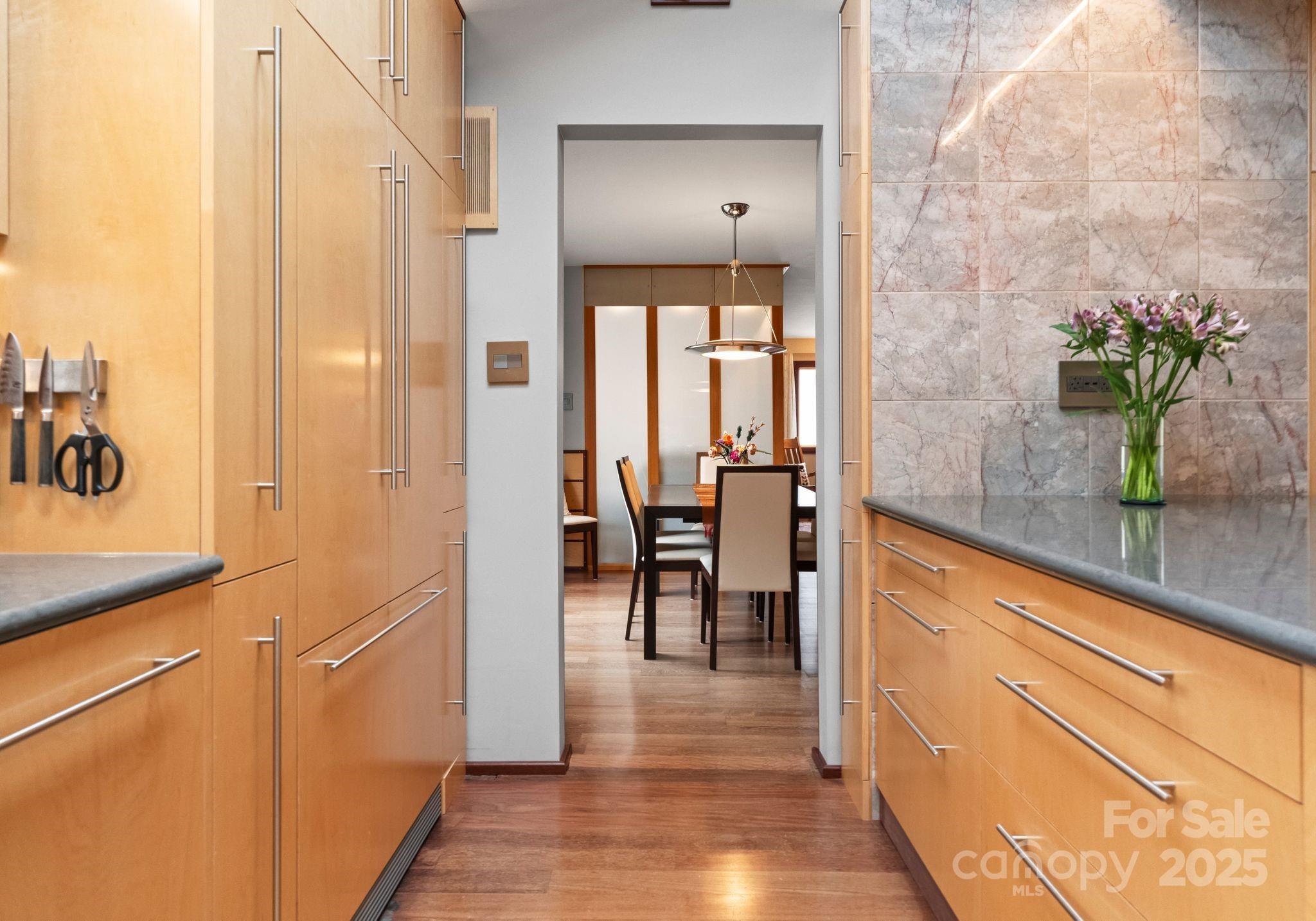105 Hillside Drive