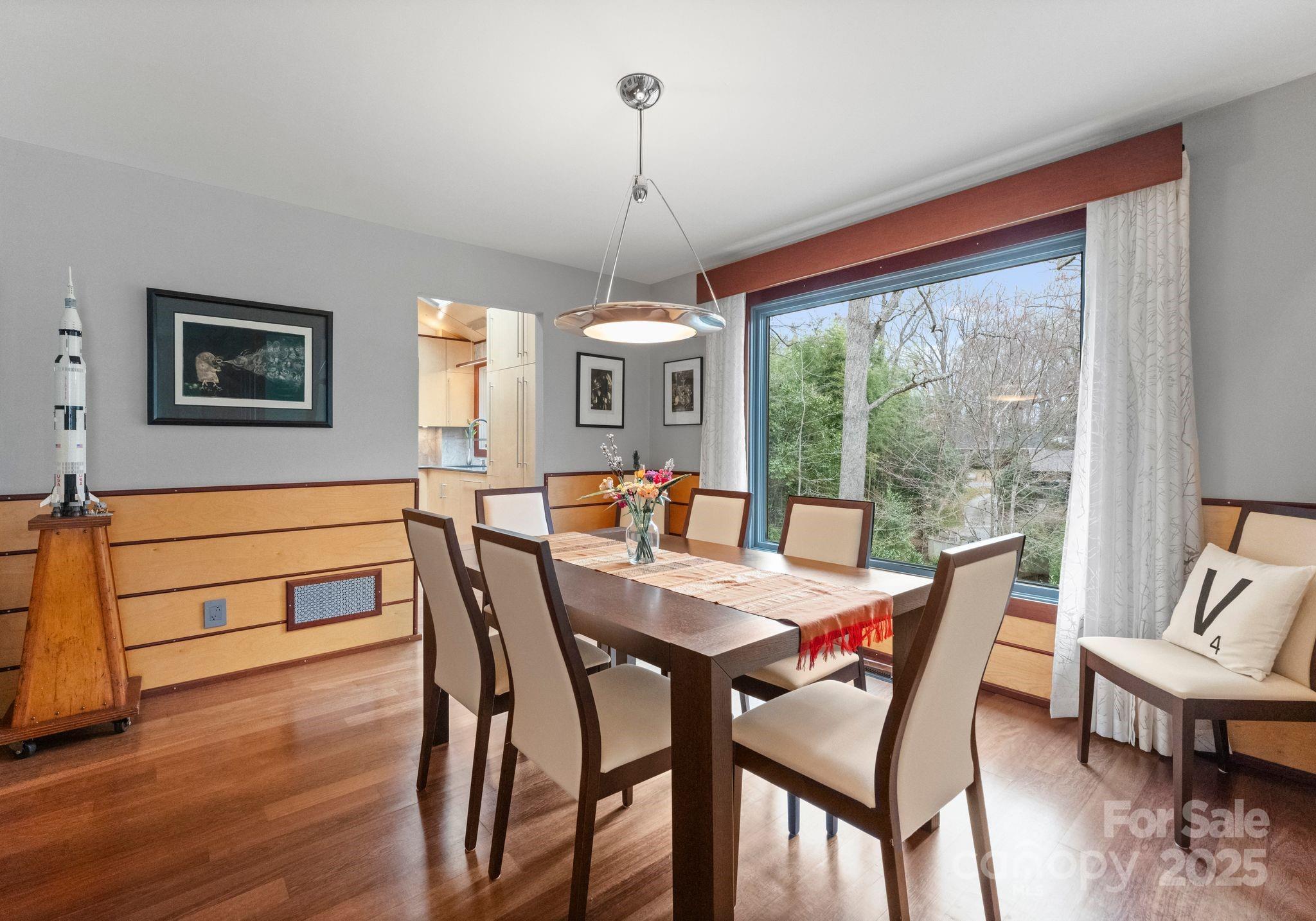 105 Hillside Drive