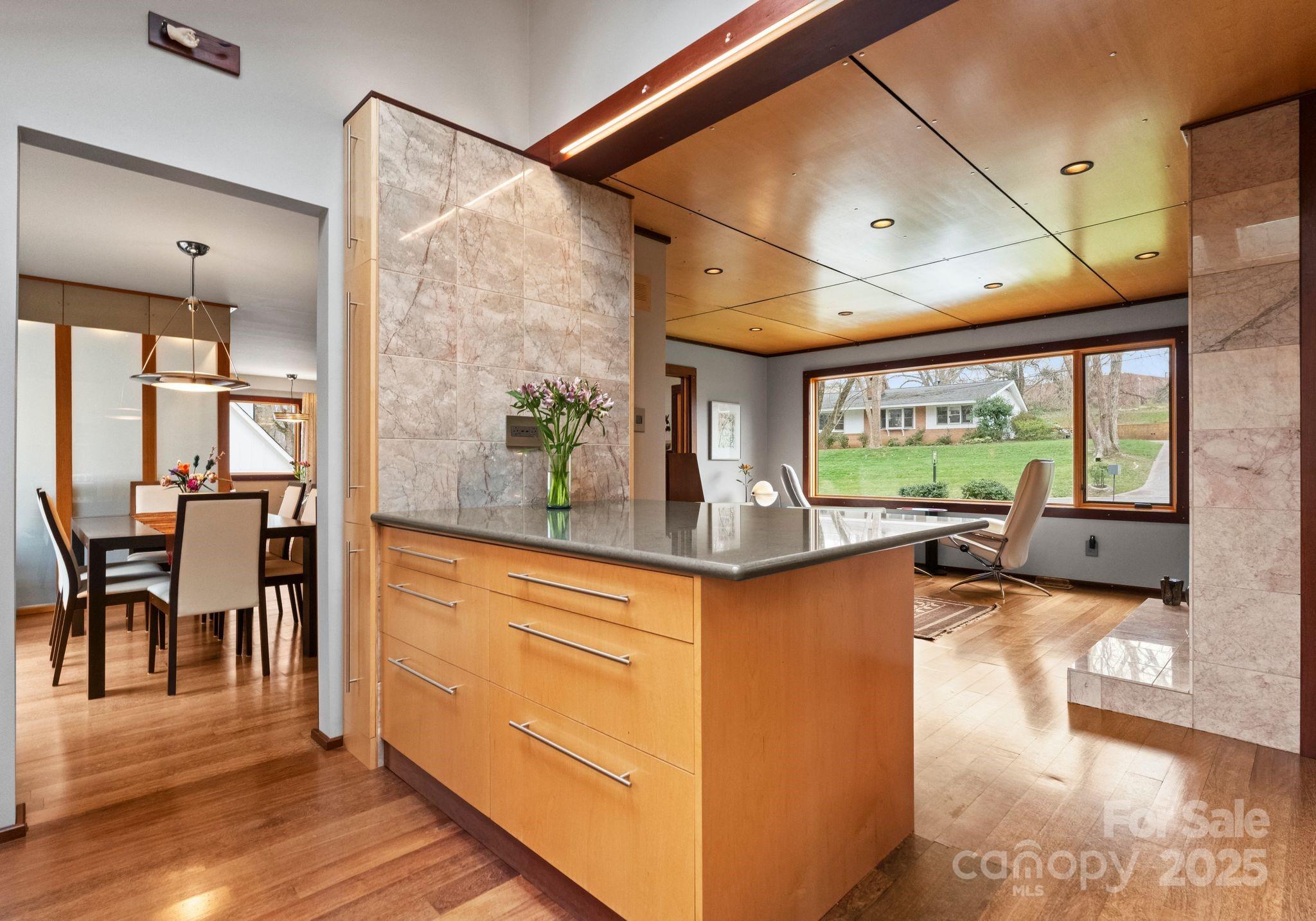 105 Hillside Drive