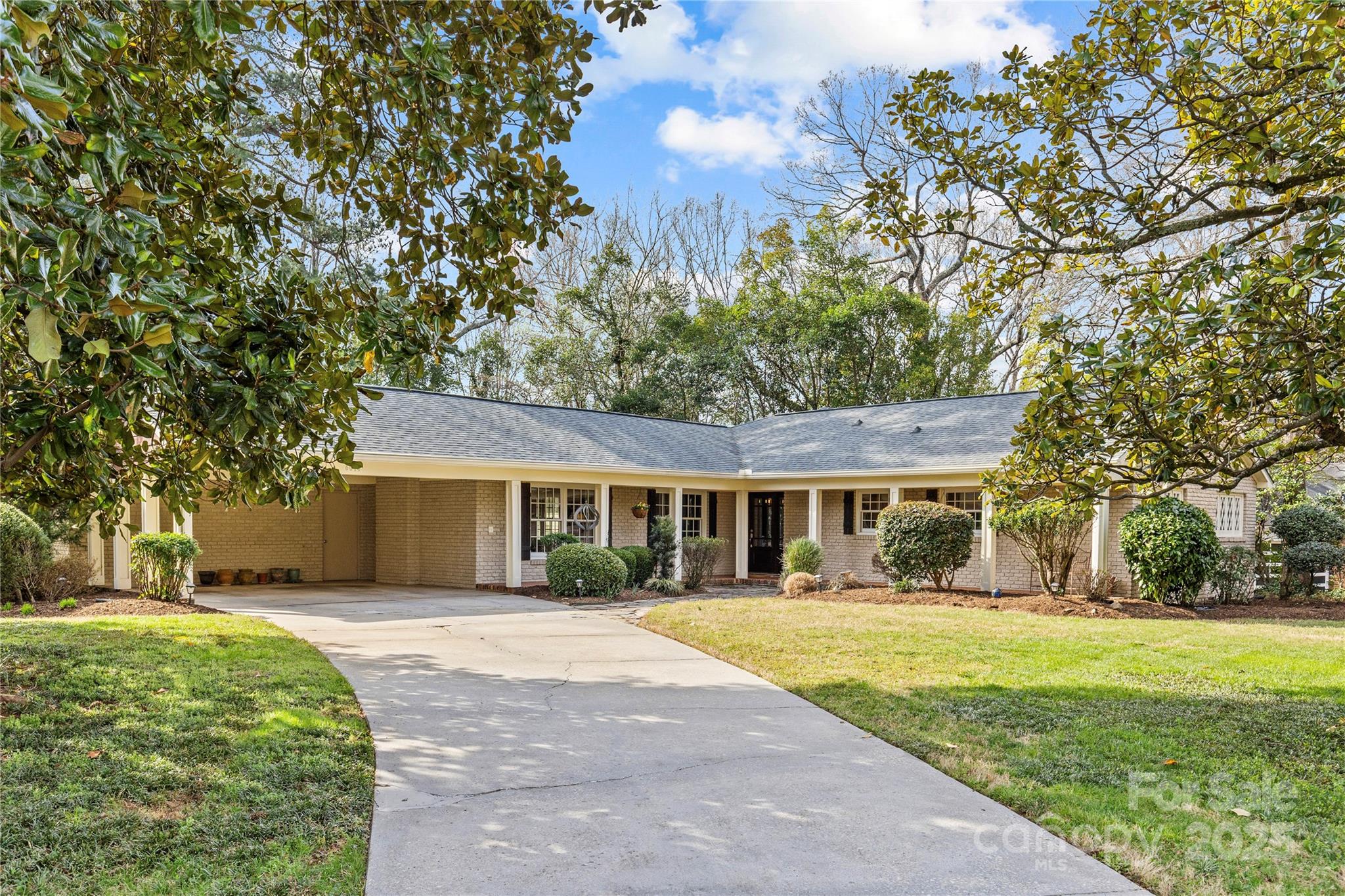6014 Glenridge Road