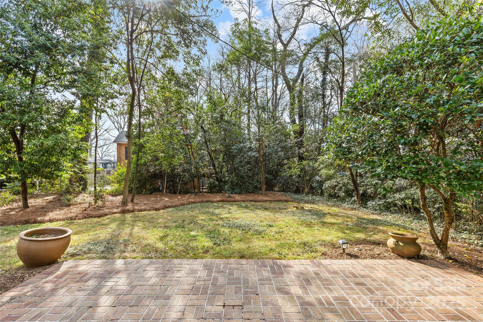 6014 Glenridge Road