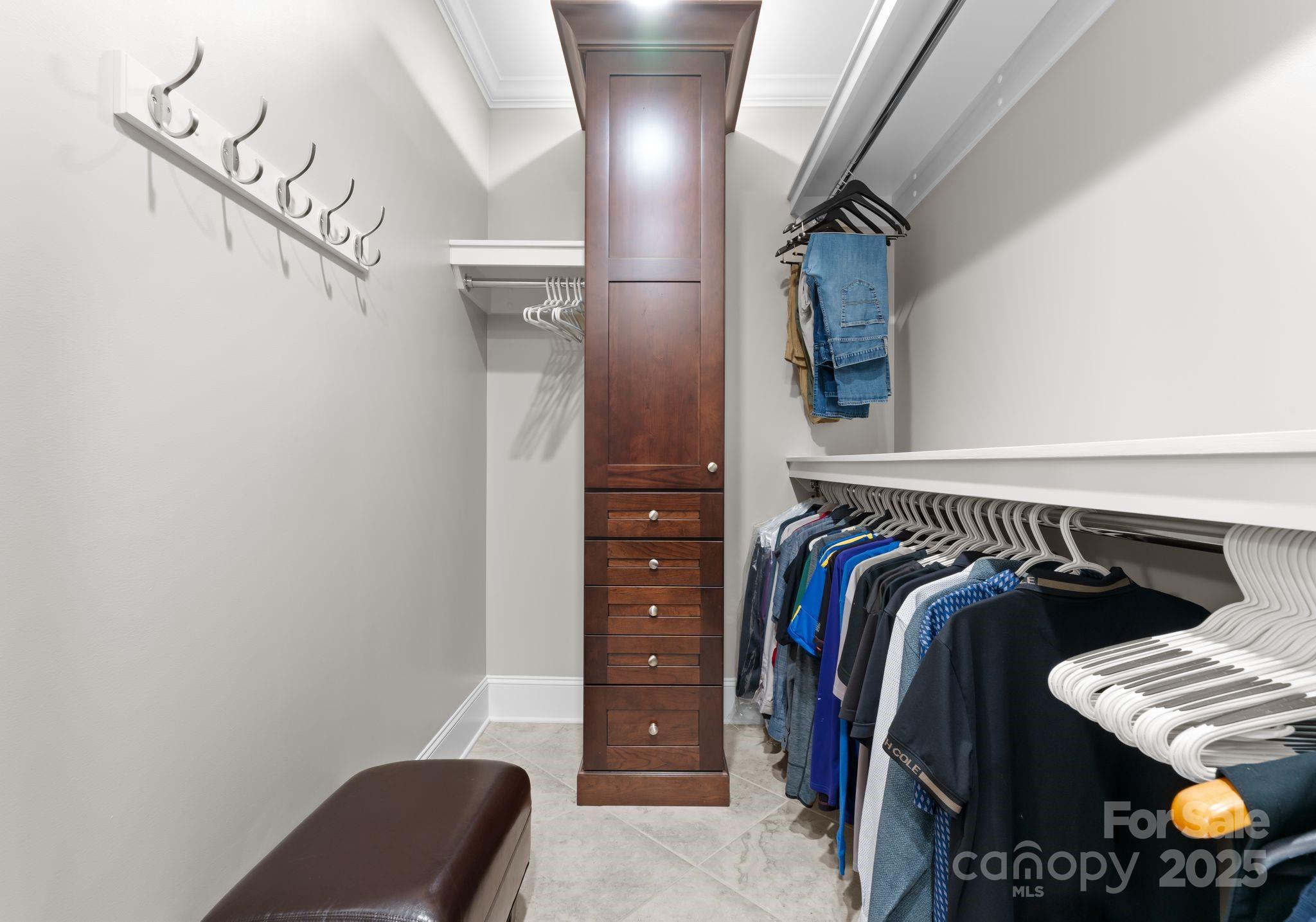 435 S Tryon Street Unit: 601