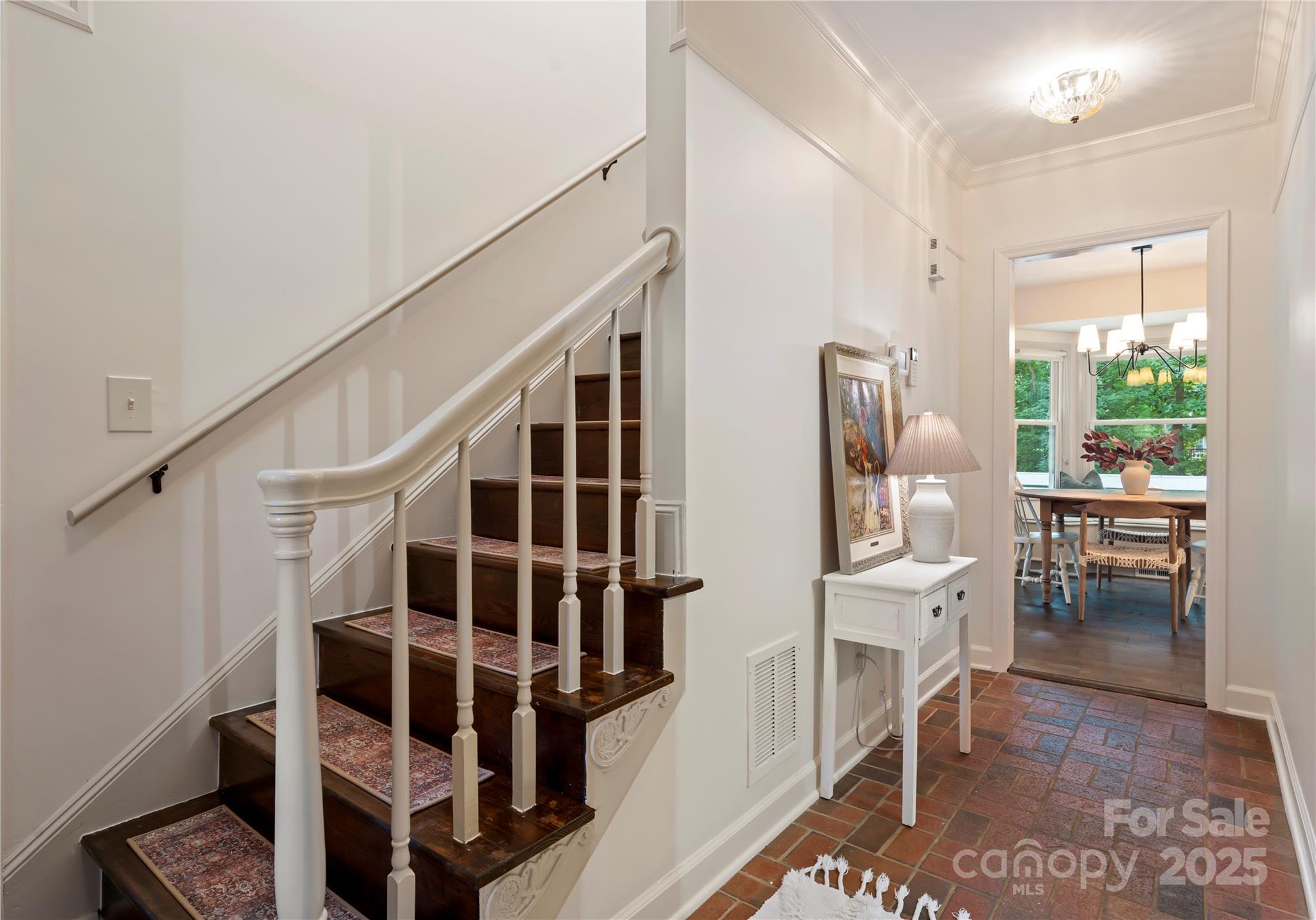 1609 Piccadilly Drive
