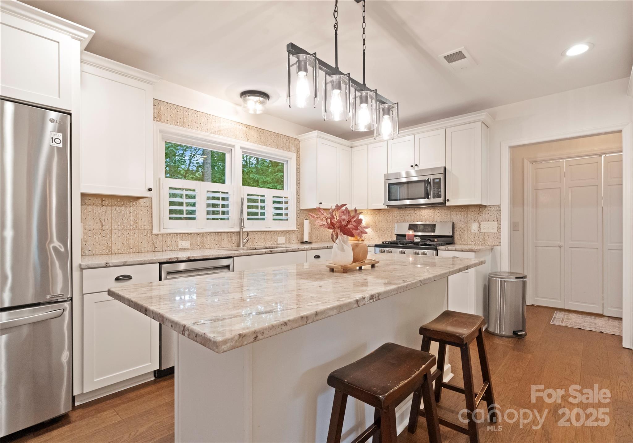 1609 Piccadilly Drive