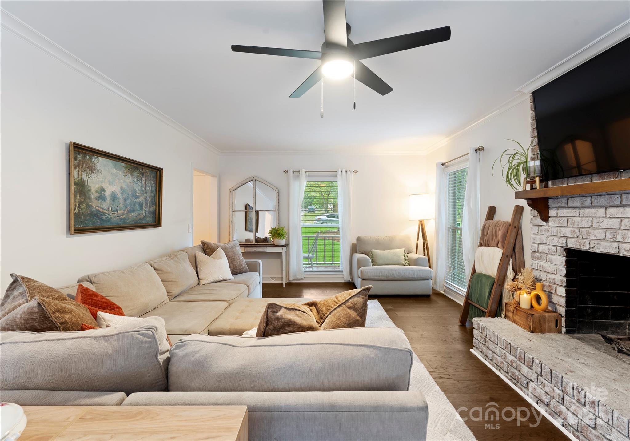 1609 Piccadilly Drive