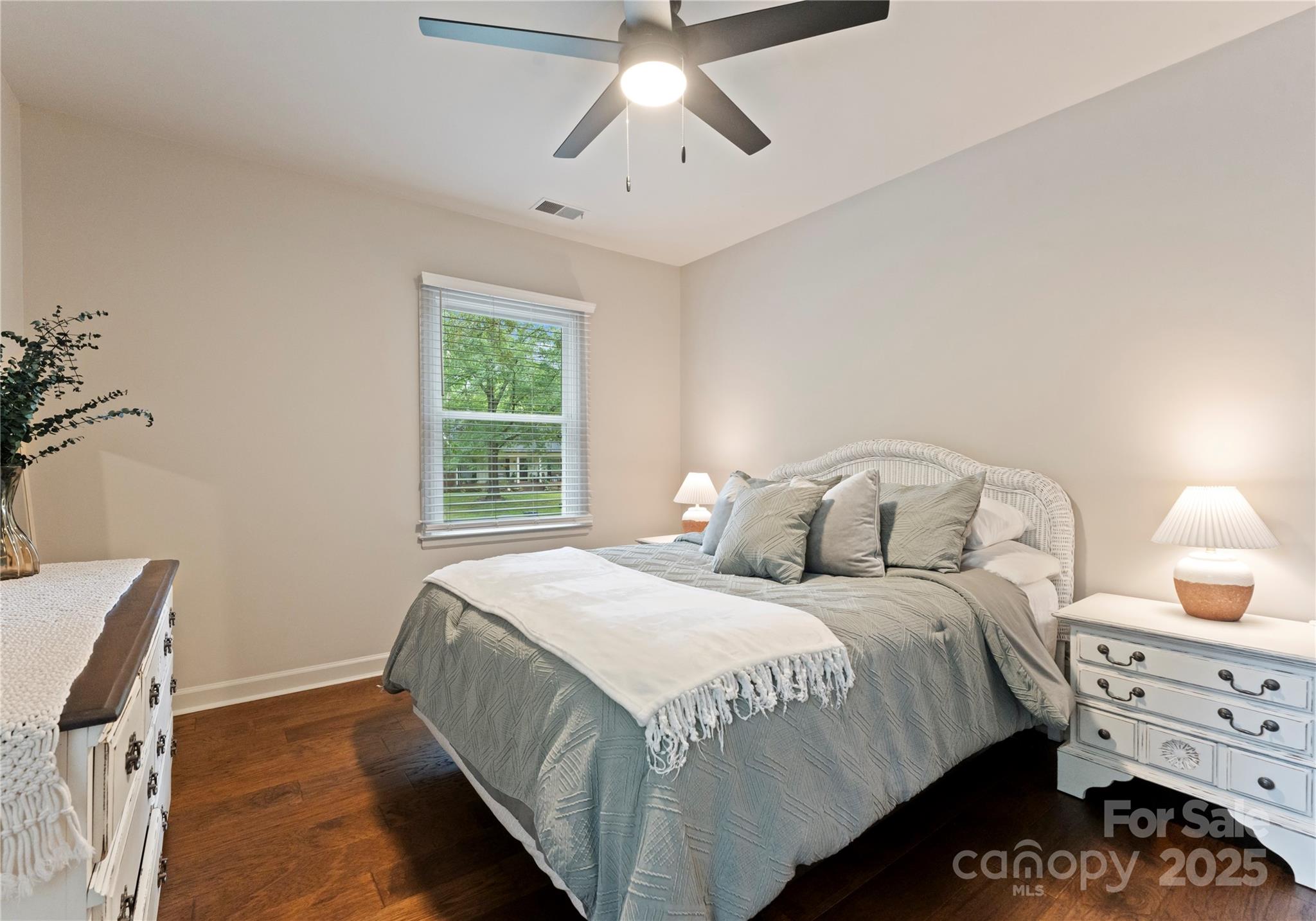 1609 Piccadilly Drive